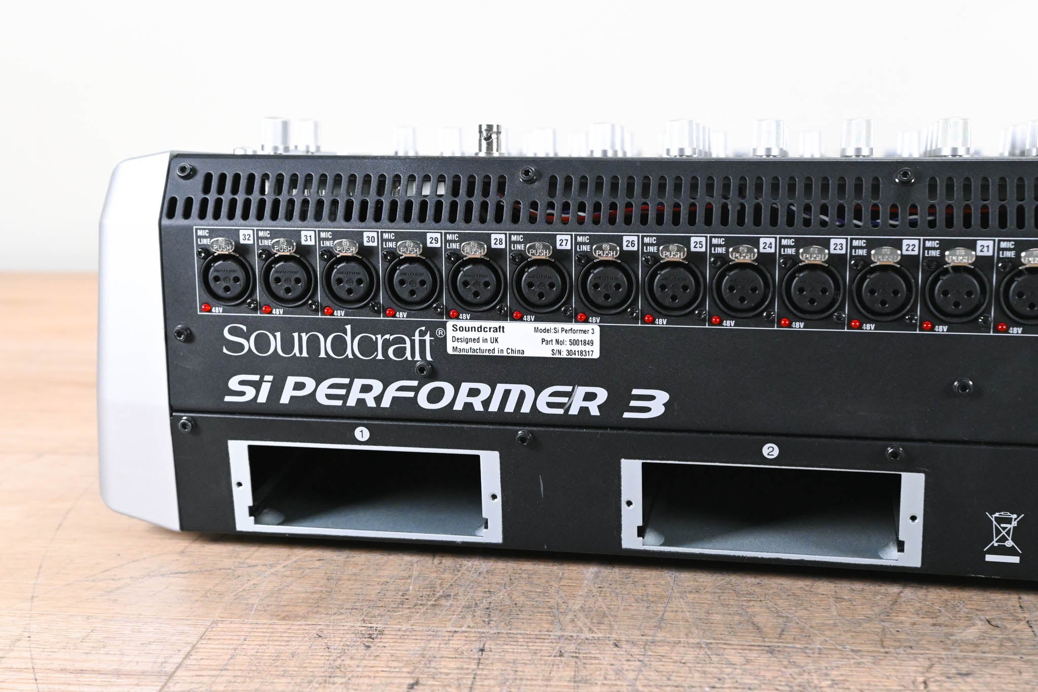 Soundcraft Si Performer 3 Digital Audio Mixer with DMX Control