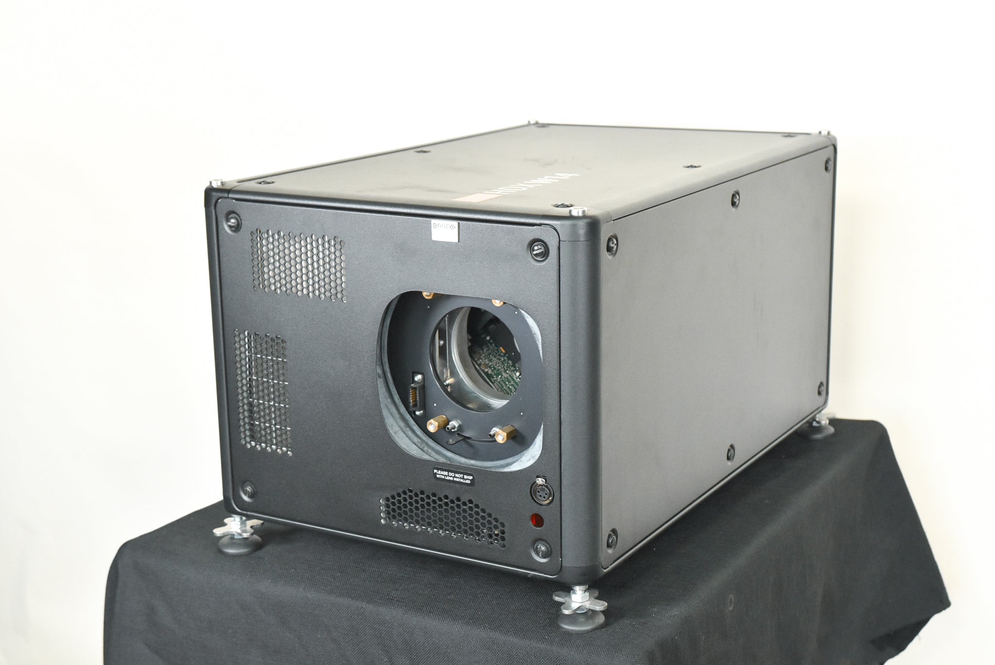 Barco HDX-W14 14,000-Lumen WUXGA 3-chip DLP Projector