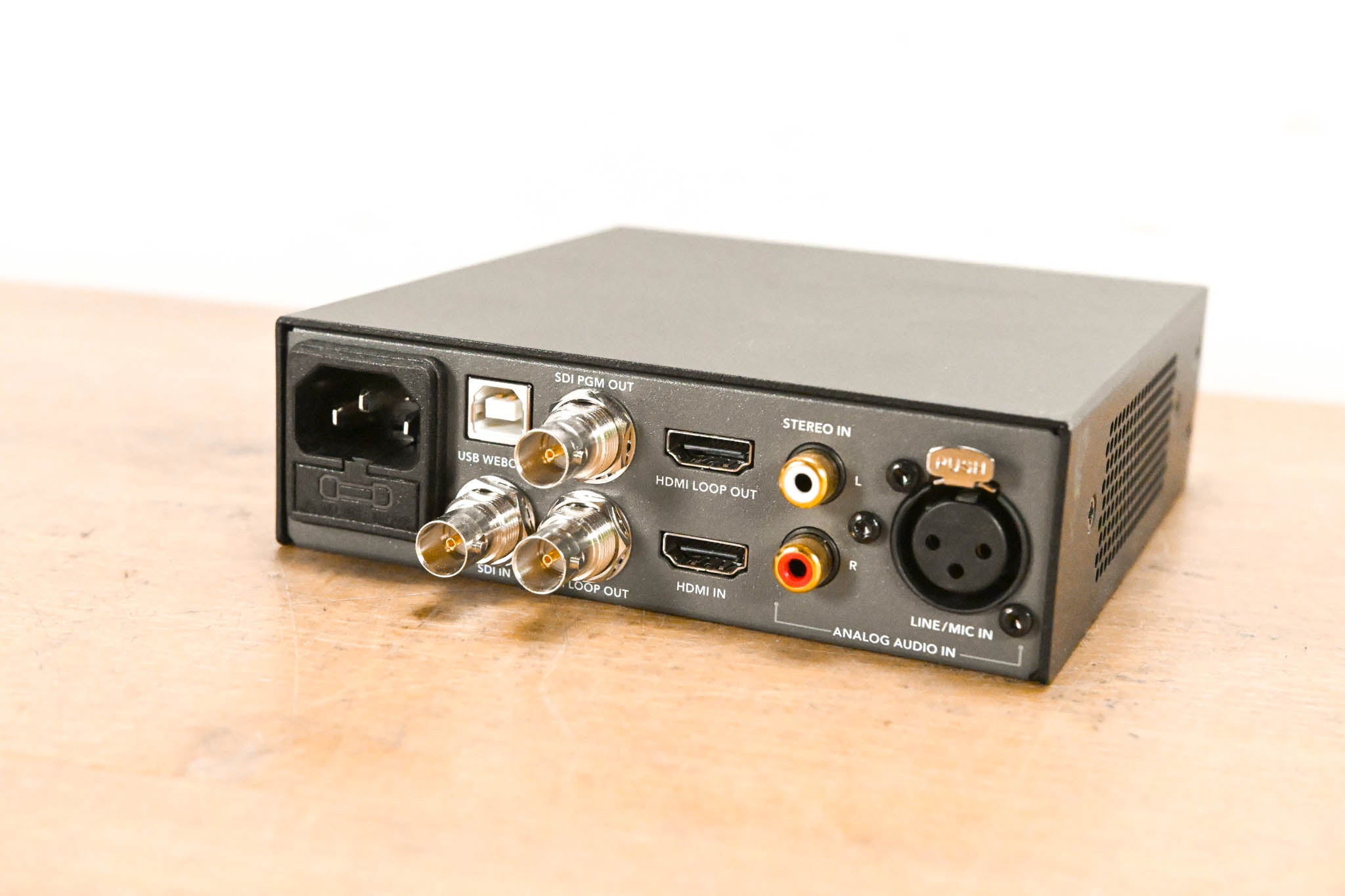 Blackmagic Design Web Presenter