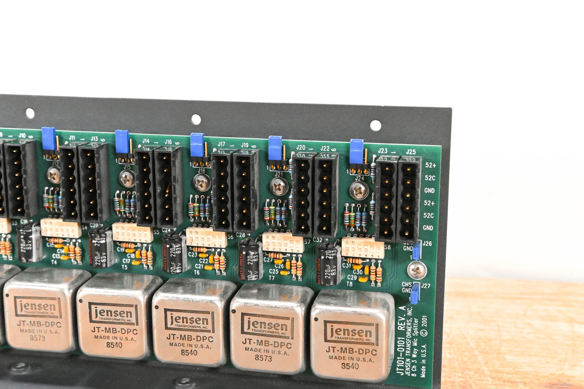 Jensen JT-MS-8N3 8-CH 3-Way Mic Splitter with Phantom Power Circuitry