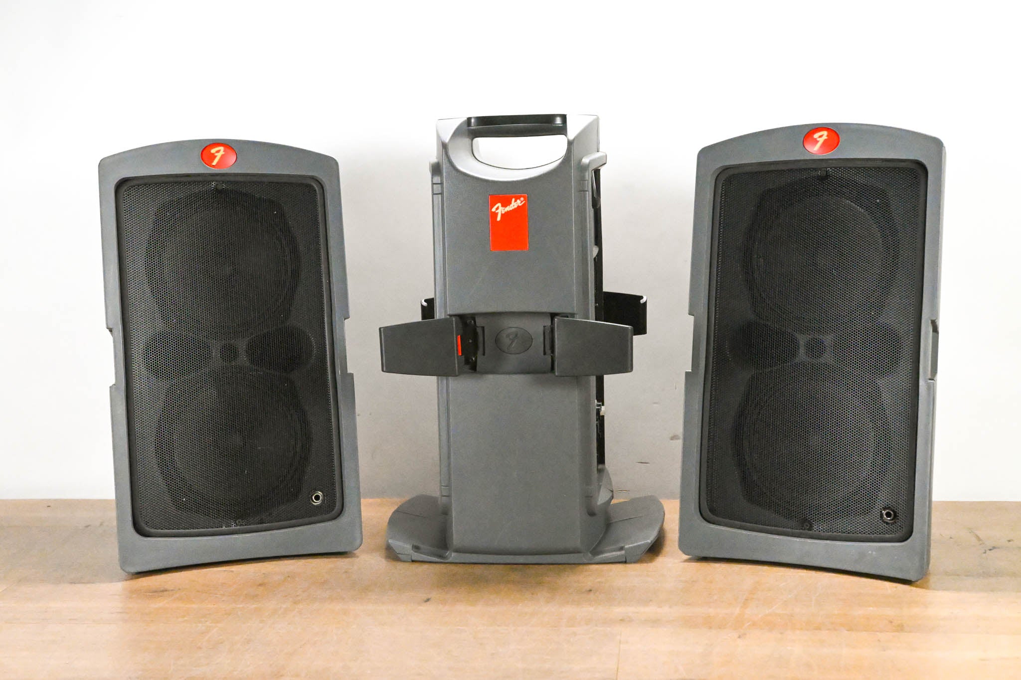 Fender Passport P-150 Portable PA System