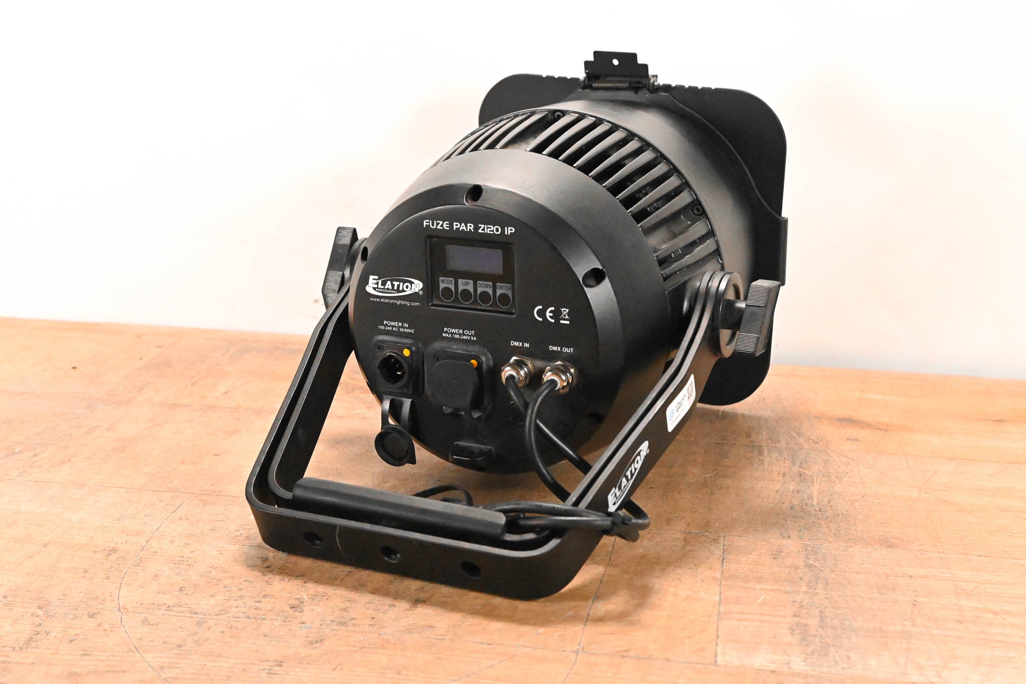 Elation Fuze Par Z120 IP 120W RGBW LED Par with Zoom (NO POWER SUPPLY)