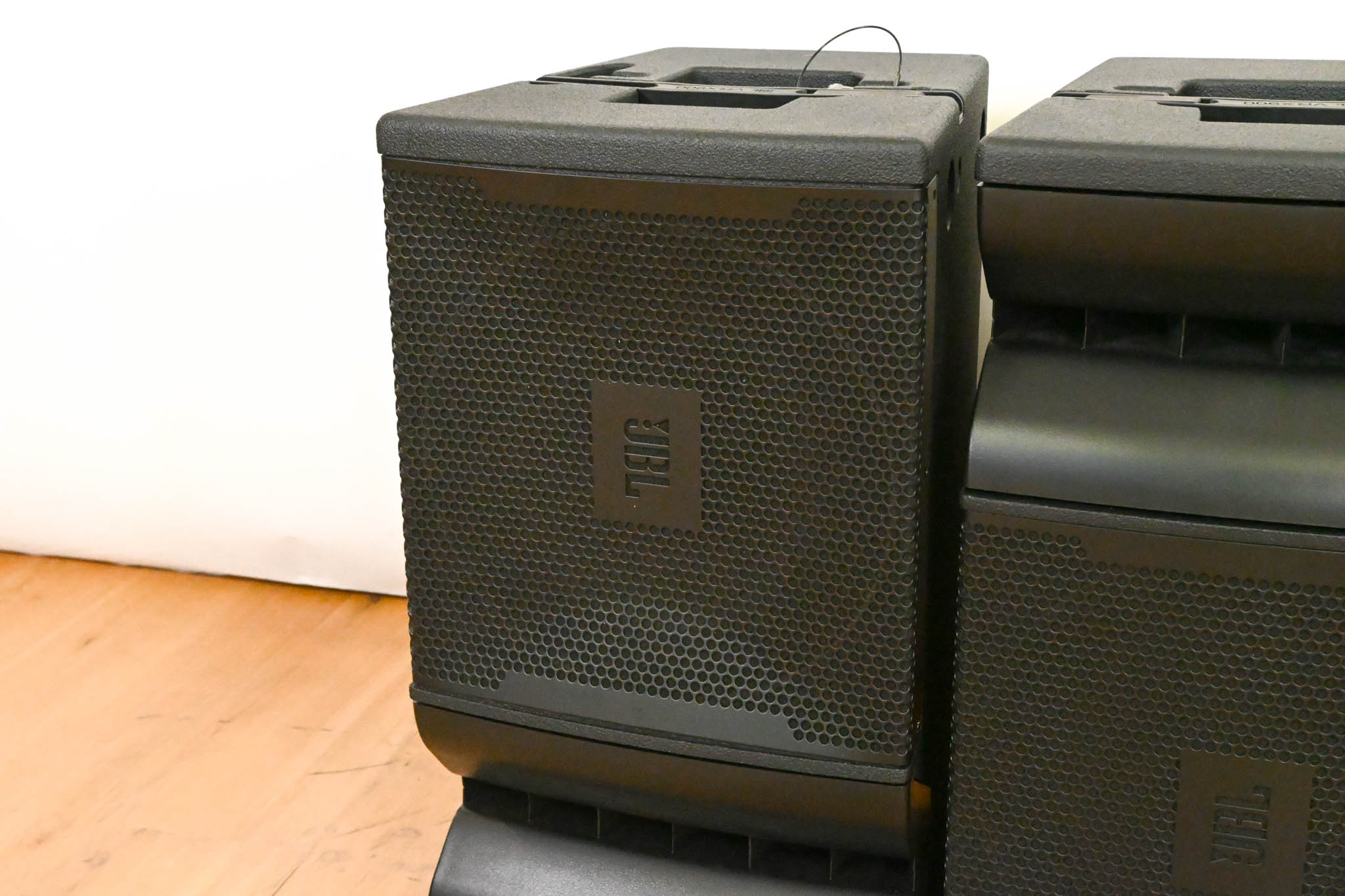 JBL VRX932LA-1 12" Two-Way Line Array Loudspeaker System (PAIR)