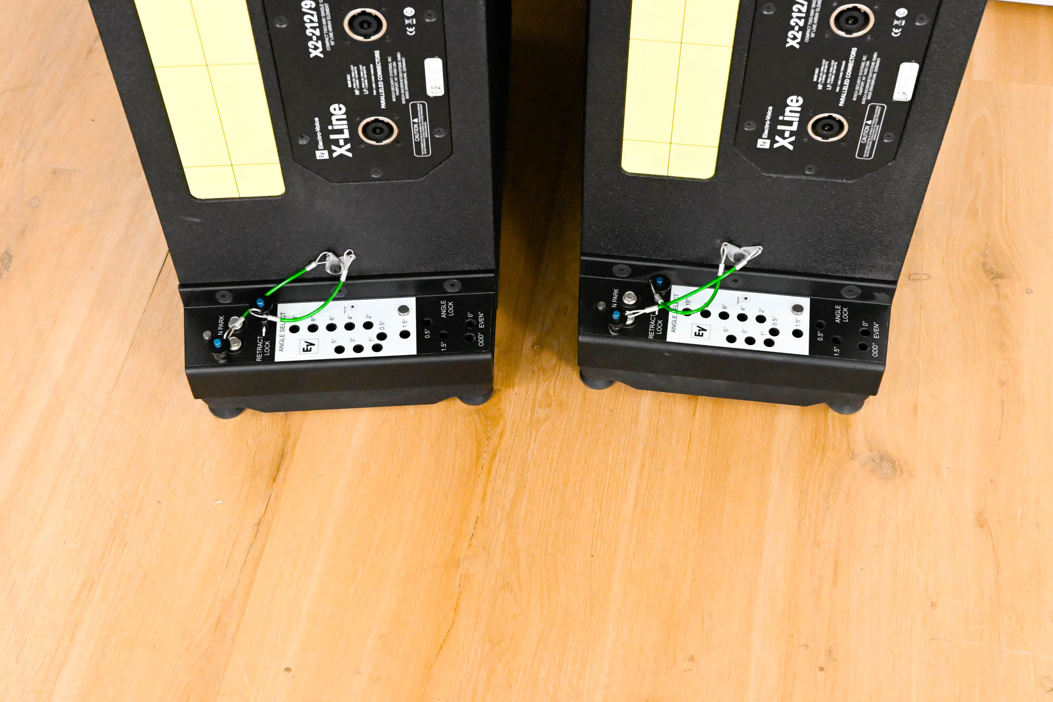 Electro-Voice (EV) X2-212/90 12" Vertical Line Array Loudspeaker (PAIR)