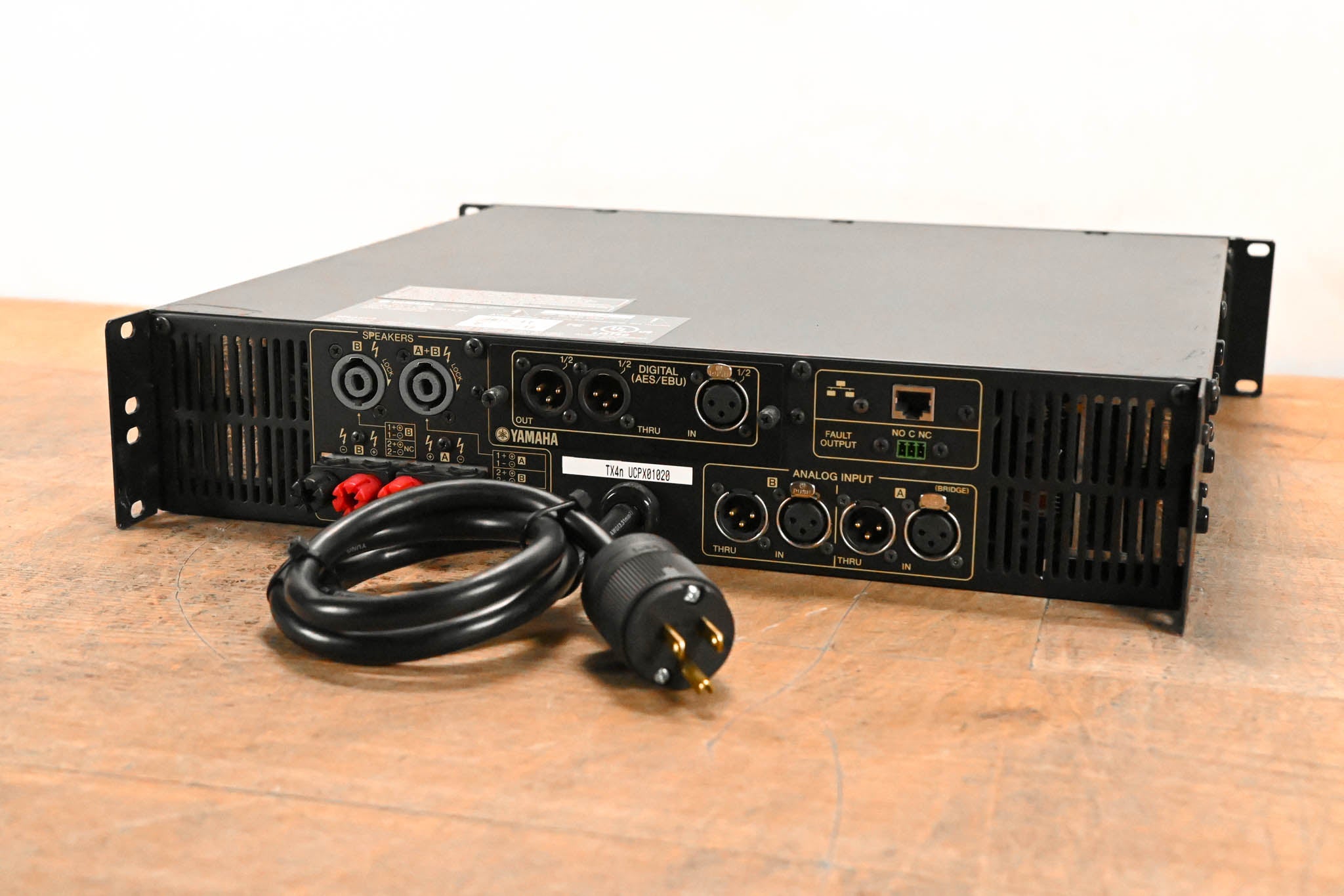 Yamaha TX4n 2-Channel Power Amplifier