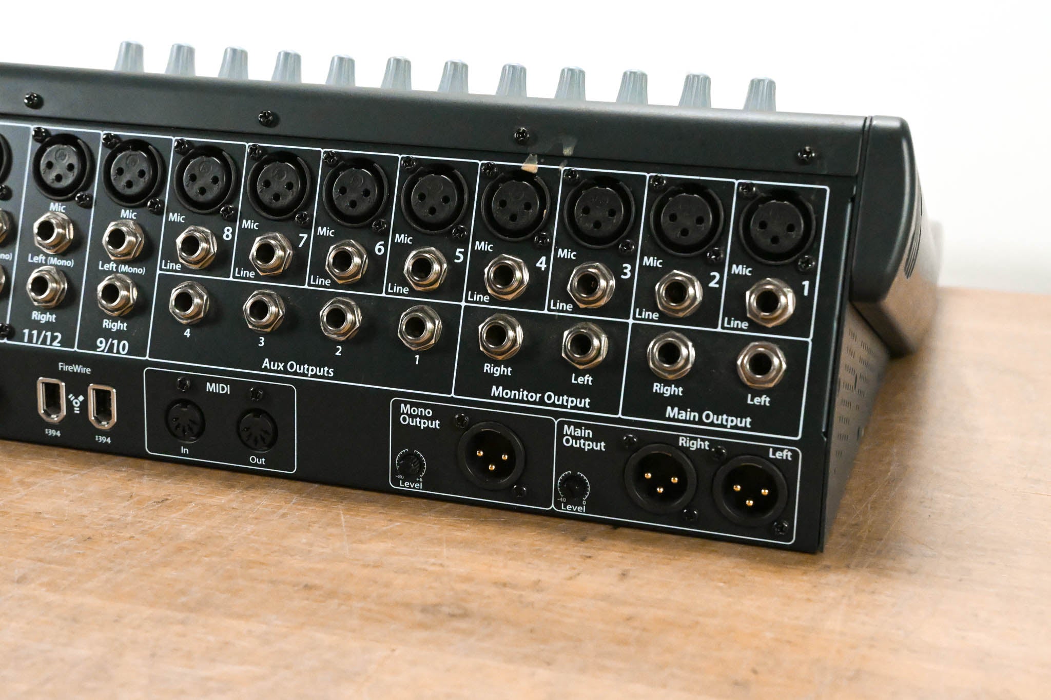 PreSonus StudioLive 16.0.2 16-Channel Digital Mixer