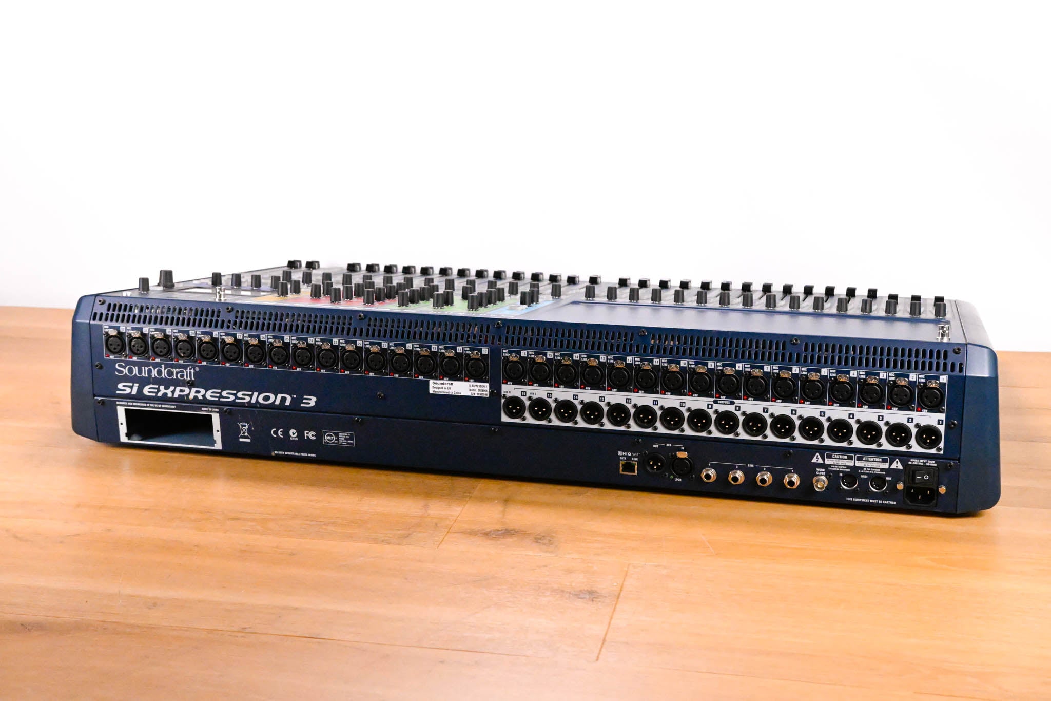 Soundcraft Si Expression 3 32-Channel Digital Mixer CG01X6L