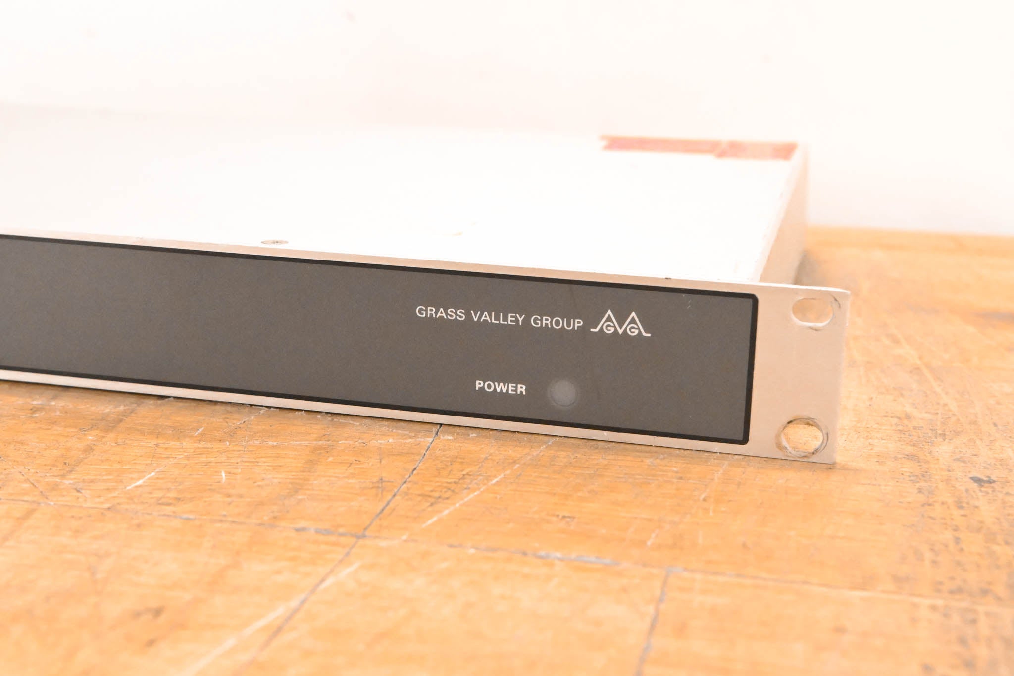 Grass Valley SCB-100N Sync/Color Bar Generator