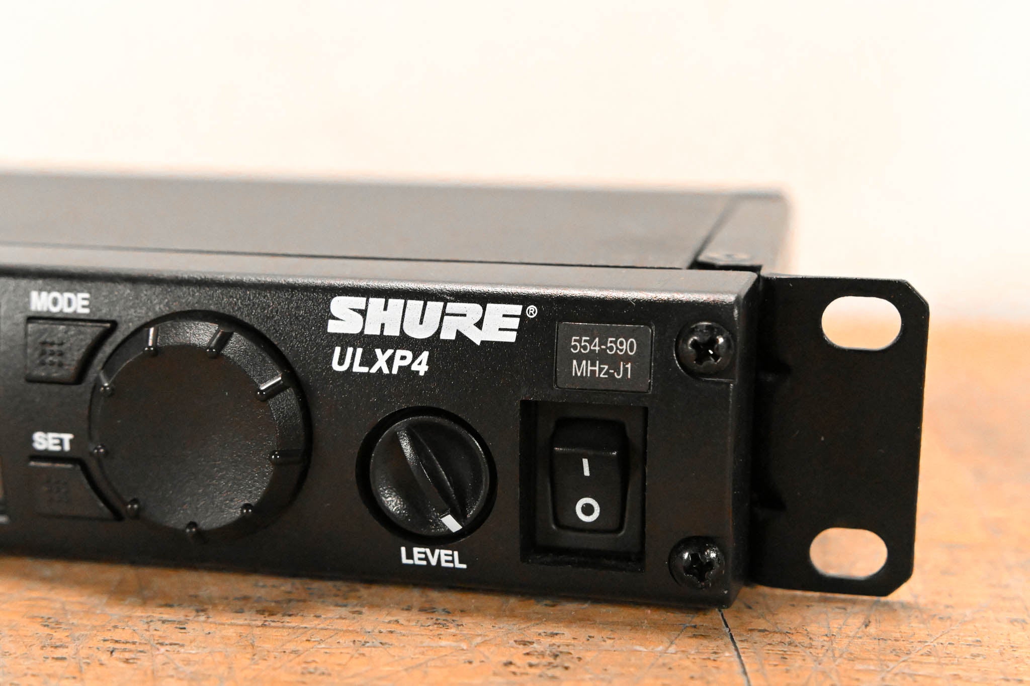 Shure ULXP24/58 Handheld Wireless System - J1 Band (NO POWER SUPPLY)