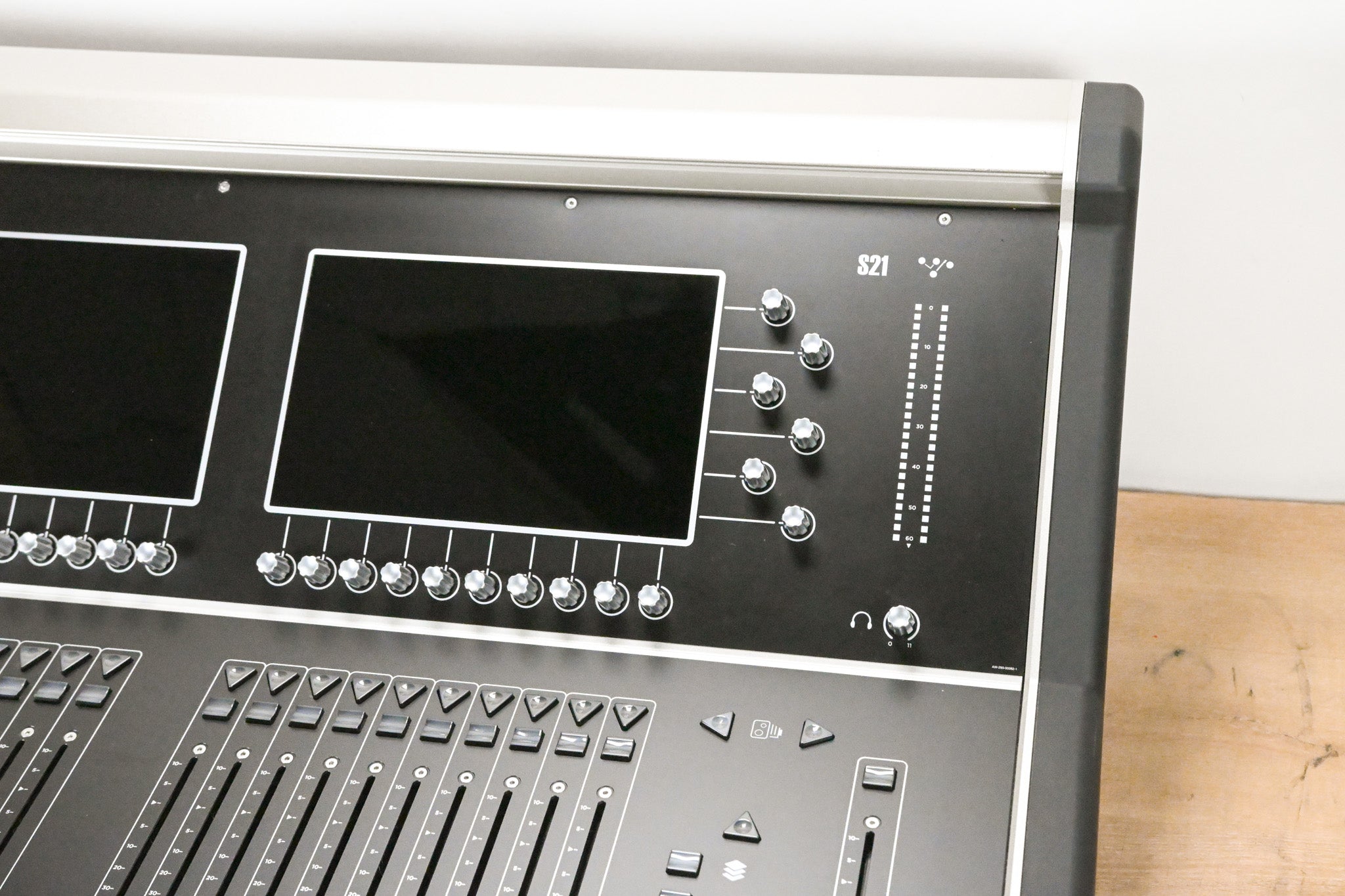 DiGiCo S21 48-Channel Digital Audio Mixing Console