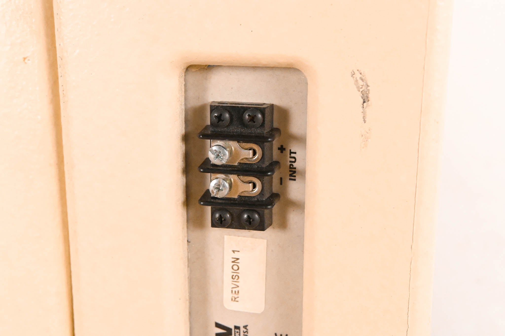 EAW UB52 Two-Way Full-Range Loudspeaker - White (PAIR)