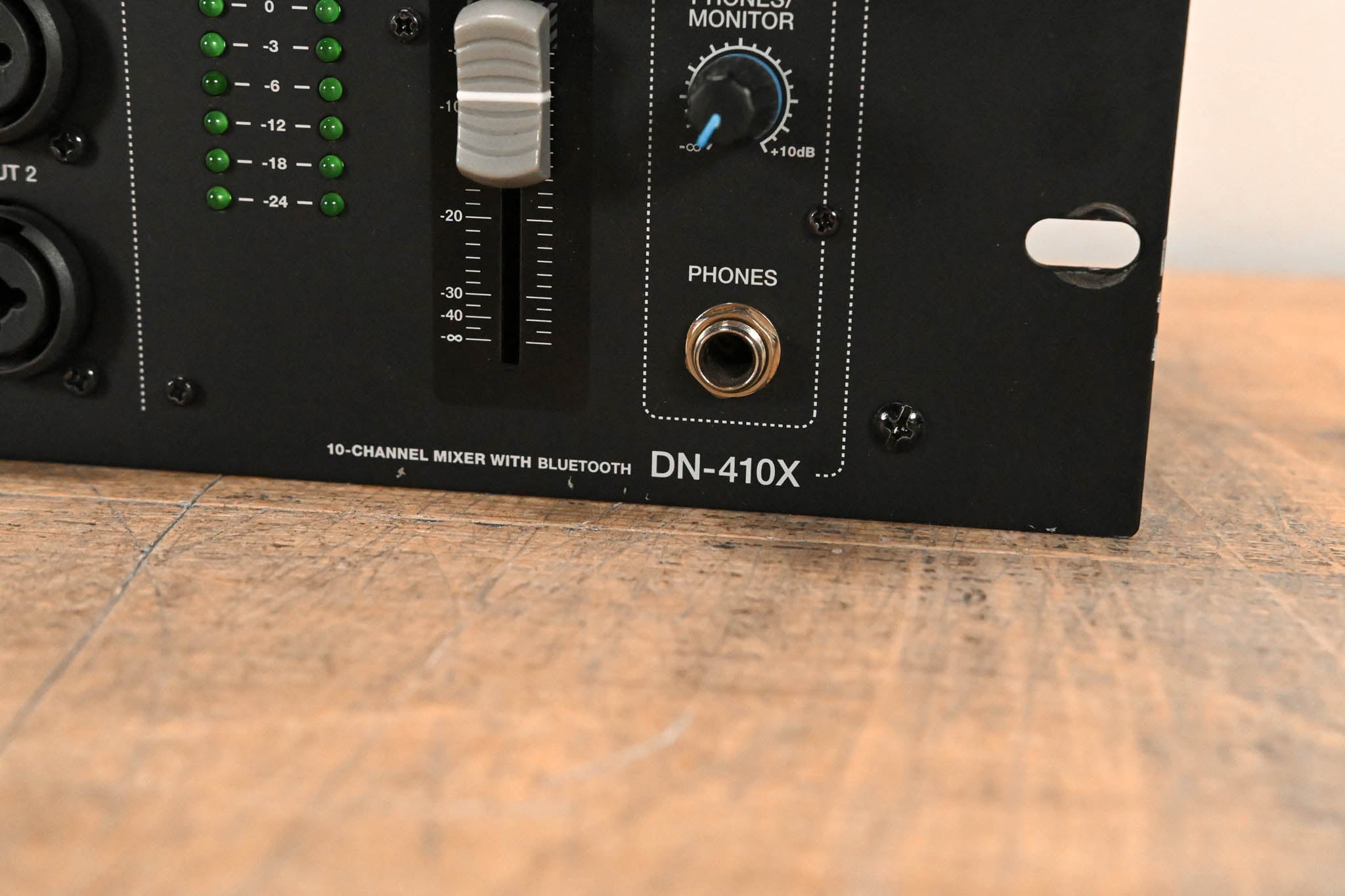 Denon DN-410X 10-Channel Rackmount Mixer with Bluetooth