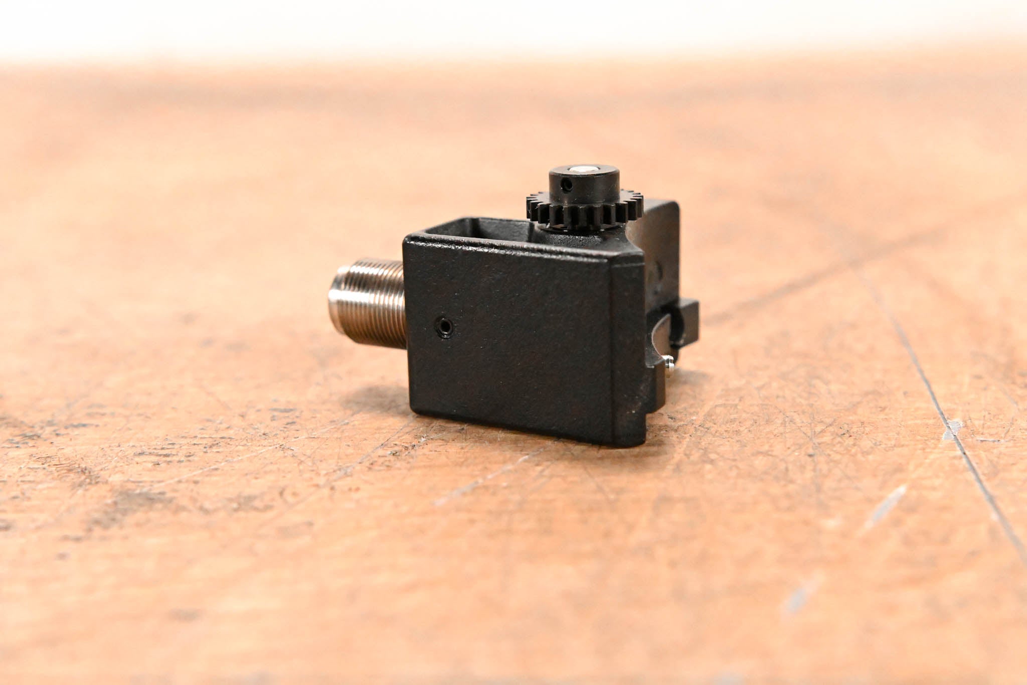 Fujinon FMM-6B Manual Focus Module for Fujinon ENG/EFP Lenses