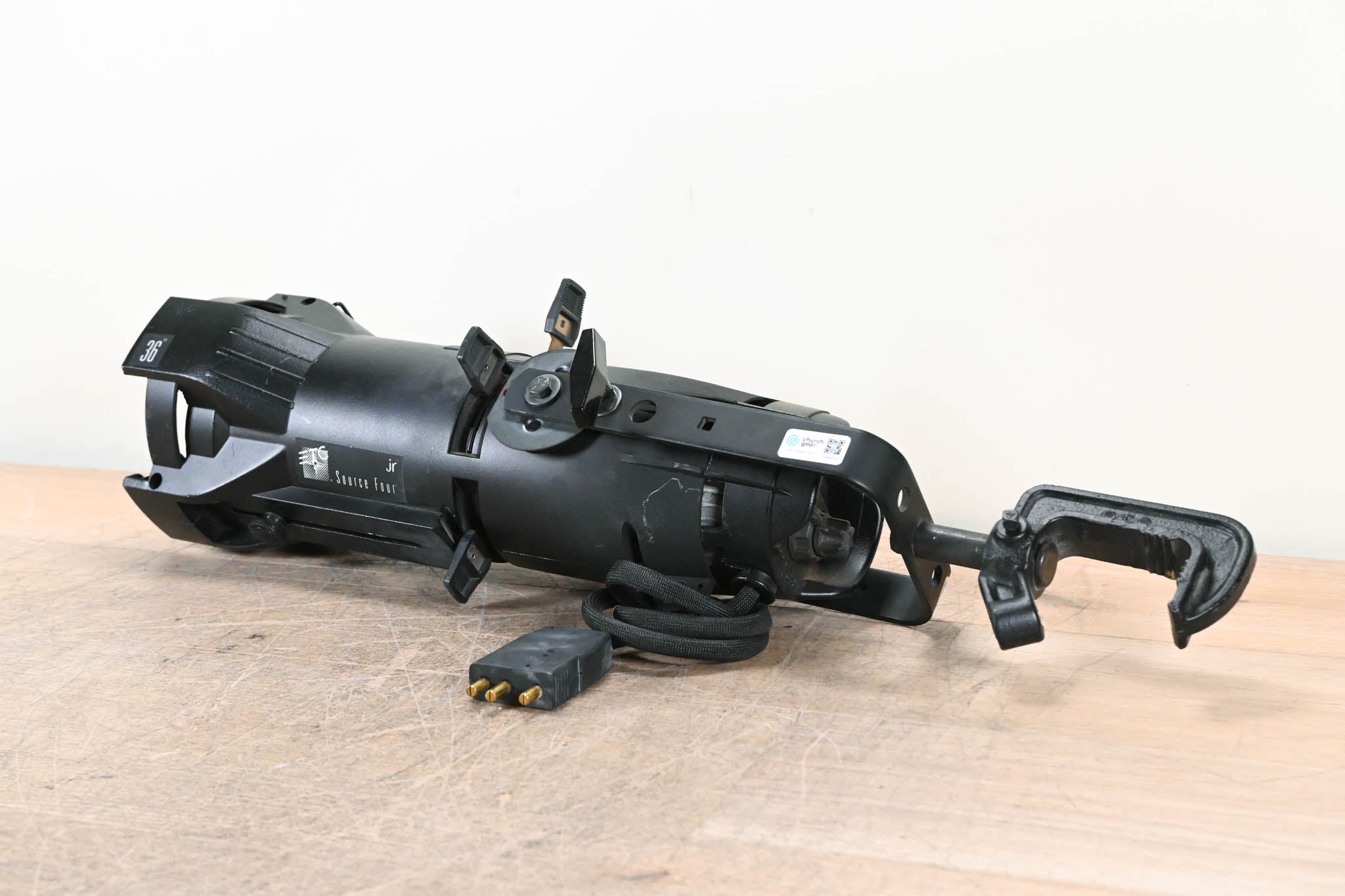 ETC Source Four Jr 36 Degree 575 Ellipsoidal Light