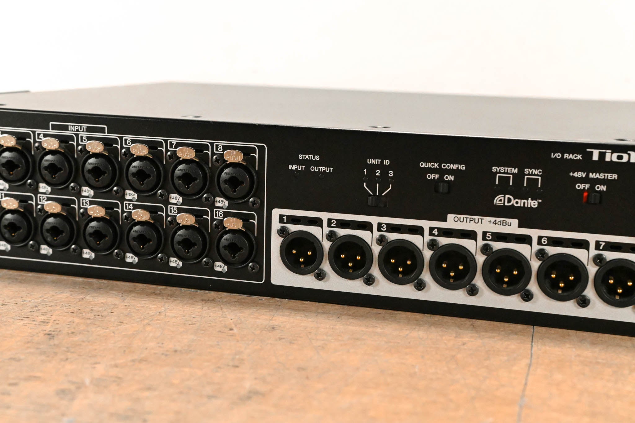 Yamaha Tio1608-D 16-Input/8-Output Dante Stagebox for TF Series Mixers