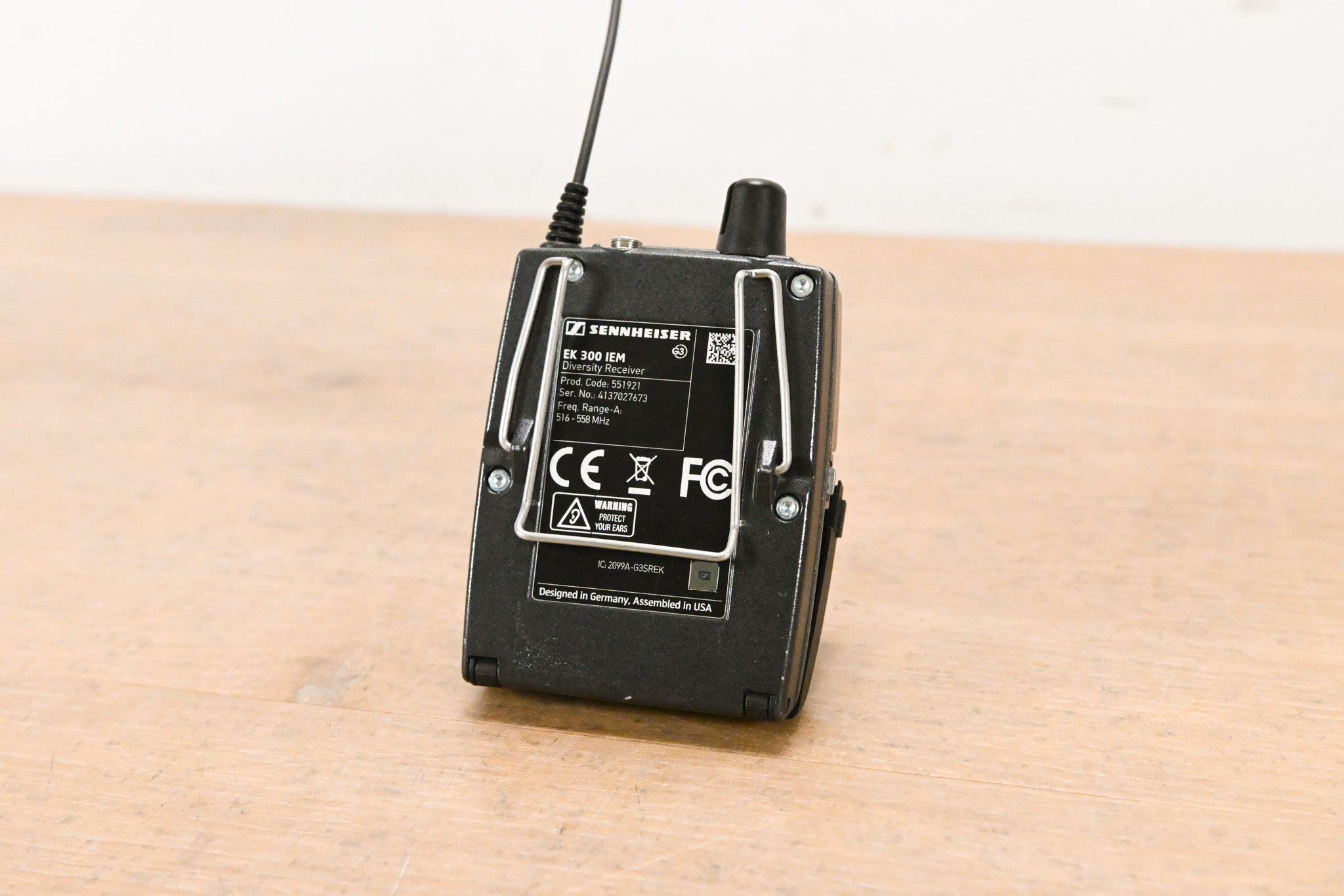 Sennheiser ew 300 IEM G3 Wireless In-Ear Monitoring System - 516-558 MHz