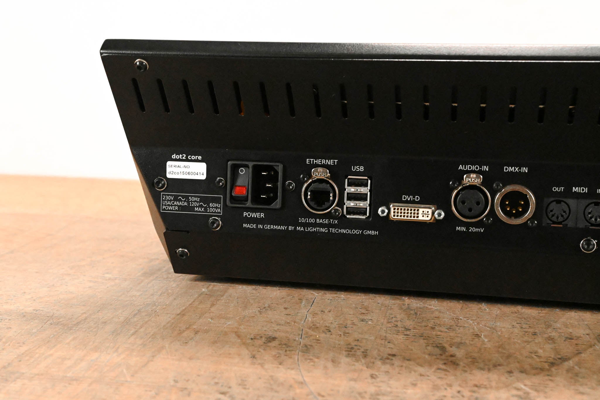 MA Lighting dot2 Core Compact Lighting Console