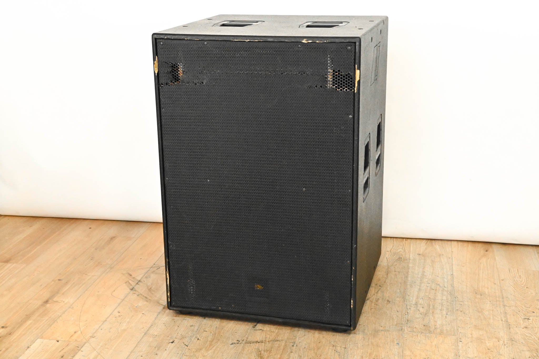 D.A.S. Aero 182A Line Array Series Subwoofer