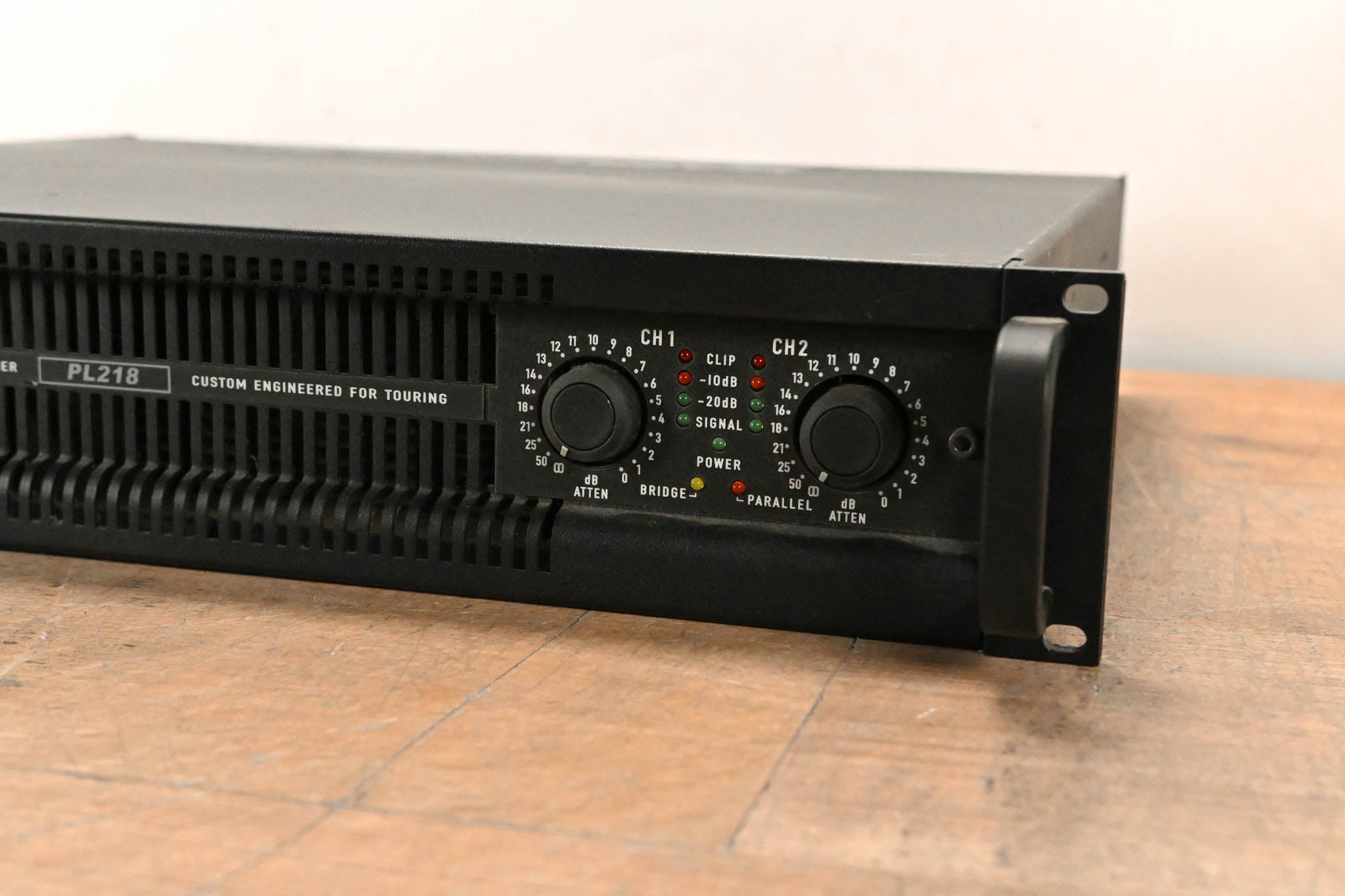 QSC PowerLight 2 PL218 2-Channel Power Amplifier