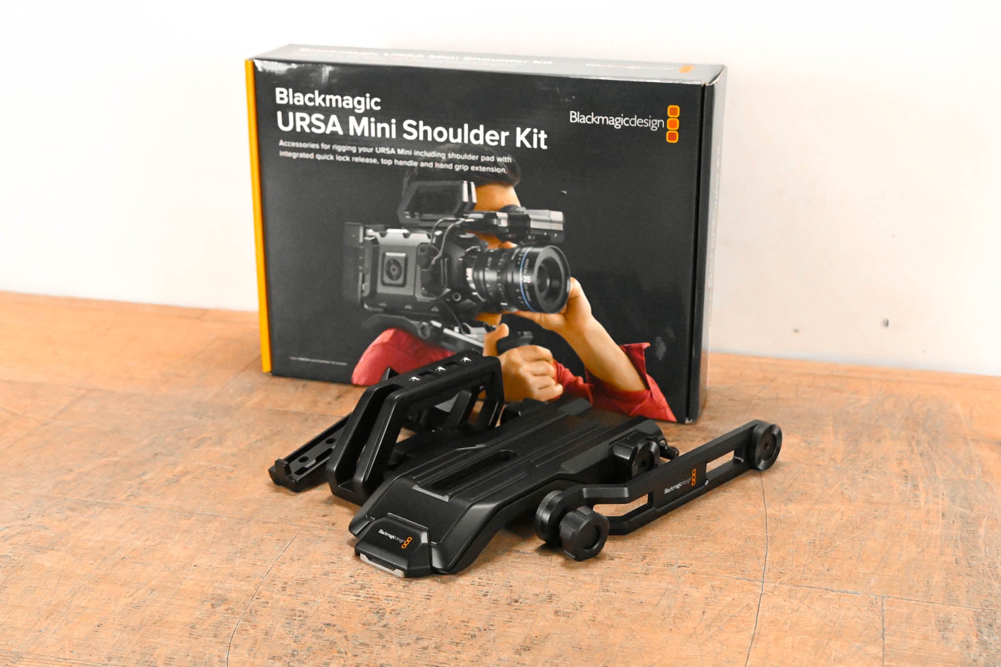 Blackmagic Design URSA Mini Shoulder Kit