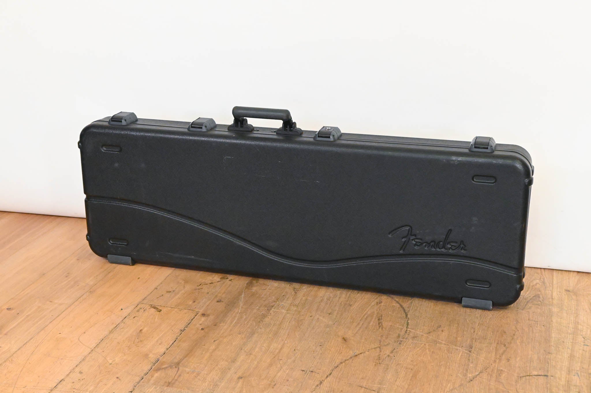 Fender Deluxe Molded Bass Case - Black