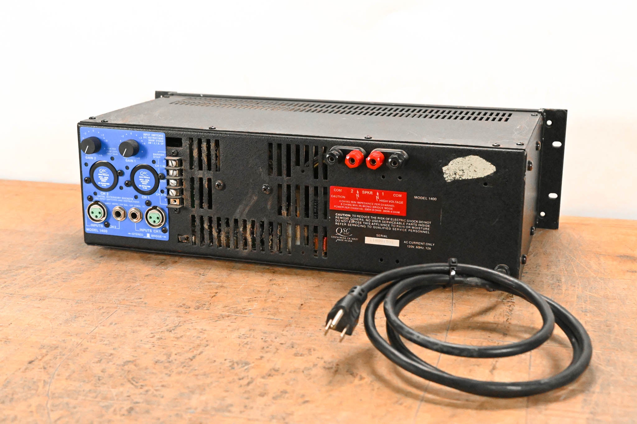 QSC Model 1400 2-Channel Power Amplifier