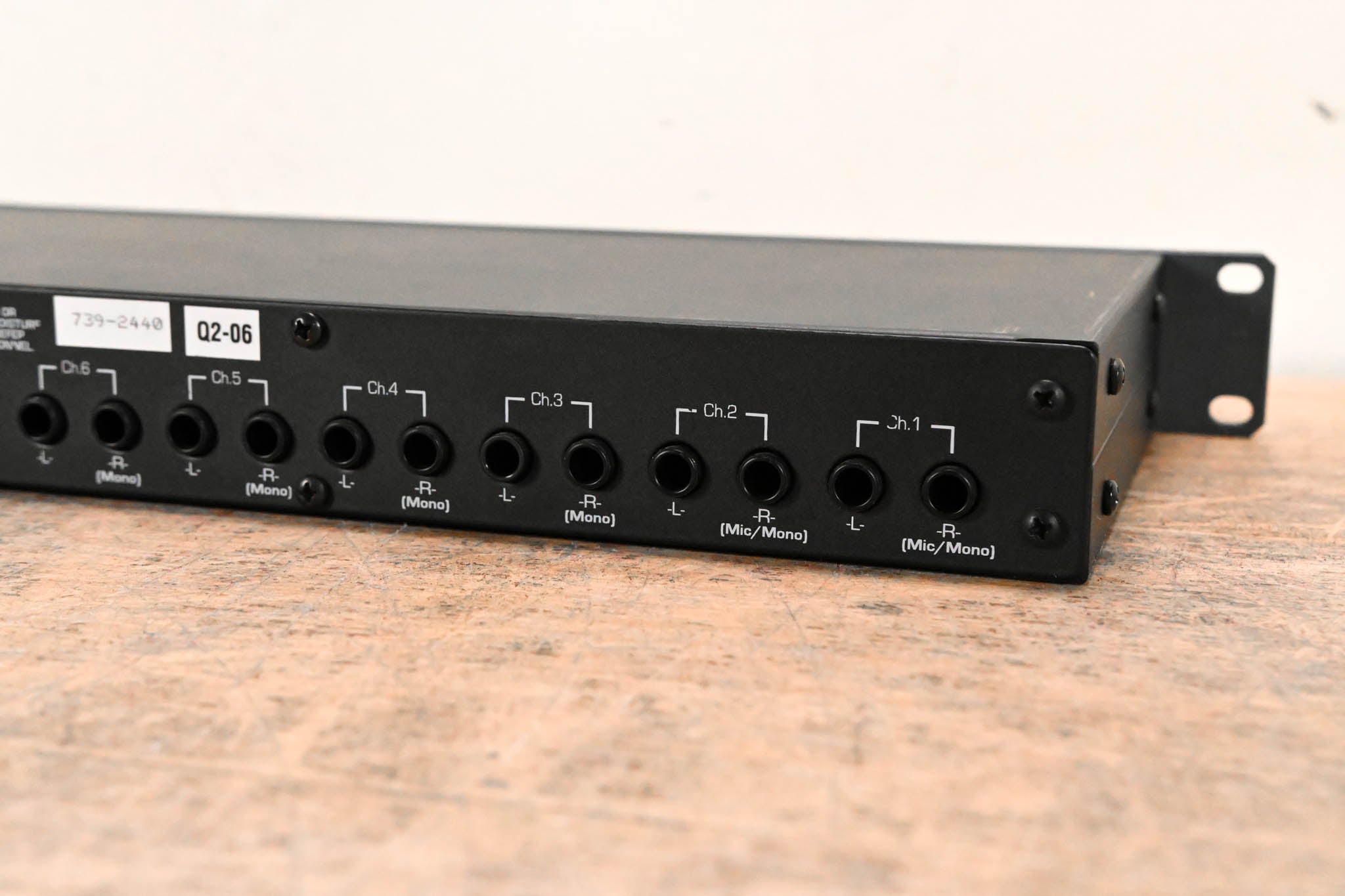 Ashly LX-308B 8-Channel Stereo Line Mixer