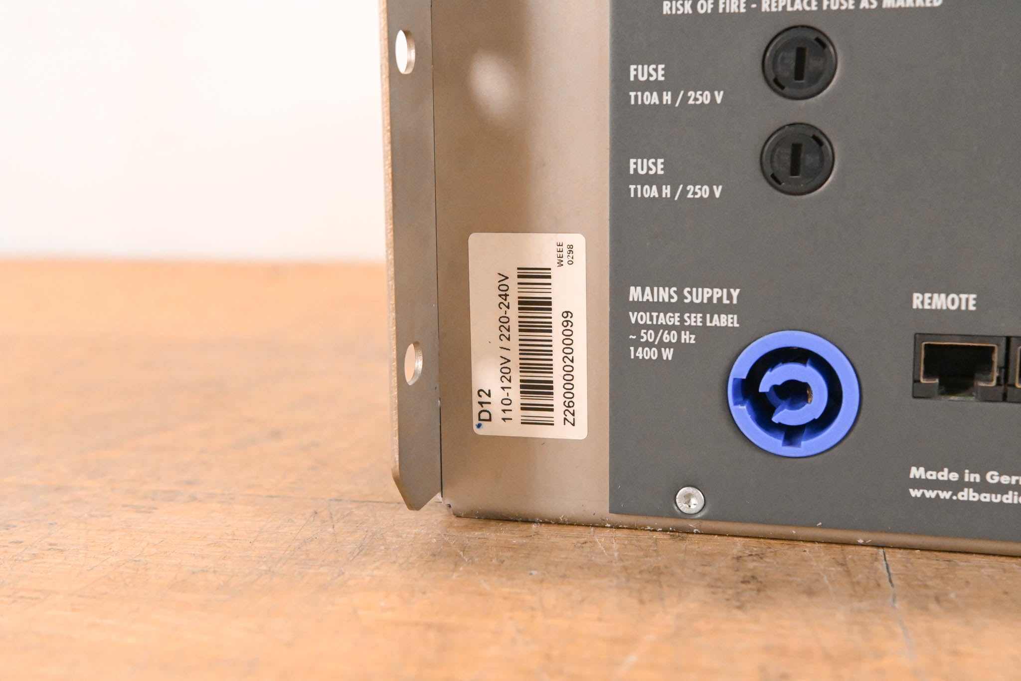 d&b audiotechnik D12 Dual-Channel Power Amplifier