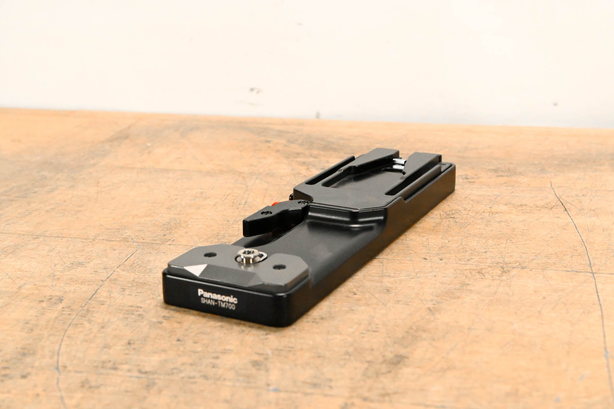 Panasonic SHAN-TM700 Quick Release Tripod Adapter
