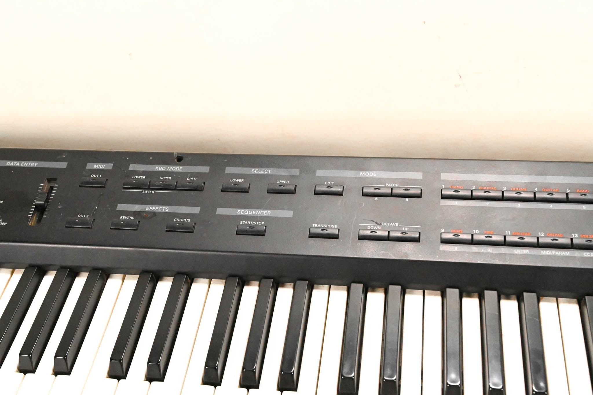 新品同様 Roland A-33 76鍵 MIDIキーボードコントローラー ROLAND A-33 MIDI Keyboard Controller 76Key Used | eBay