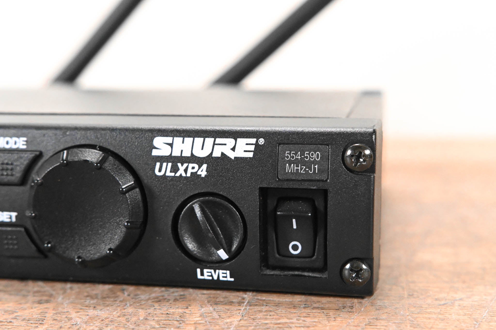 Shure ULXP24/BETA58 Handheld Wireless System - J1 Band: 554-590 MHz