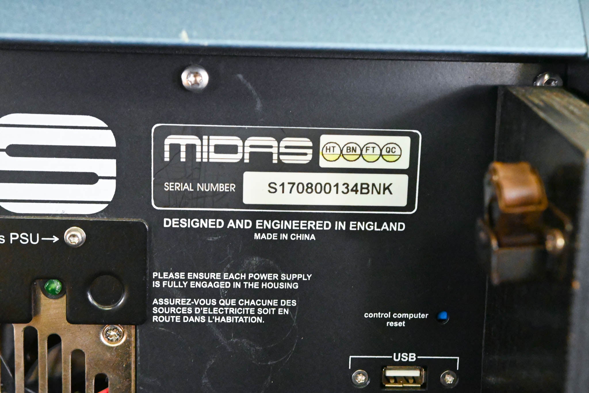 Midas PRO2C Live Digital Audio Mixing Console with Road Case