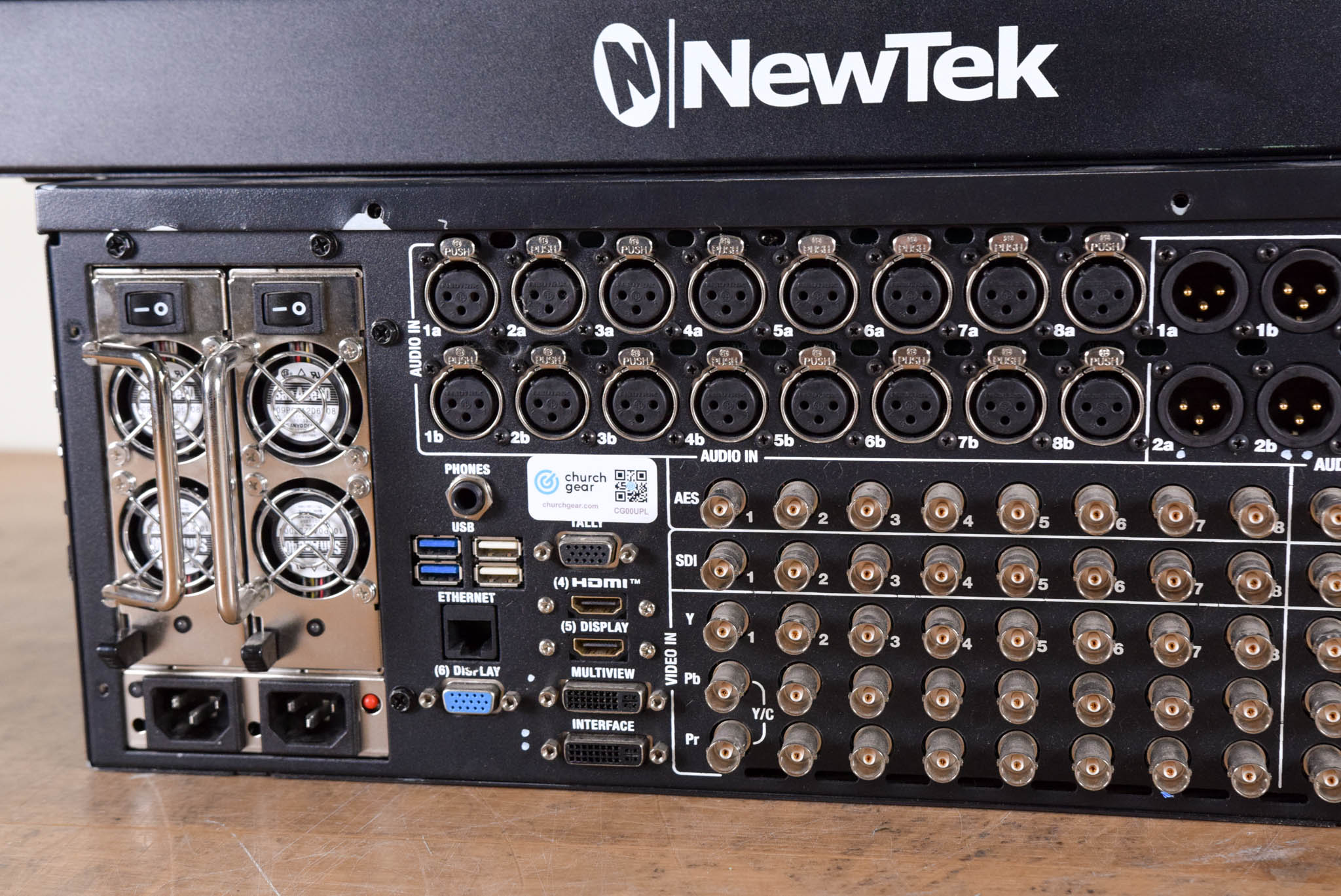 NewTek TriCaster TCXD860 with XD850 Control Surface Full