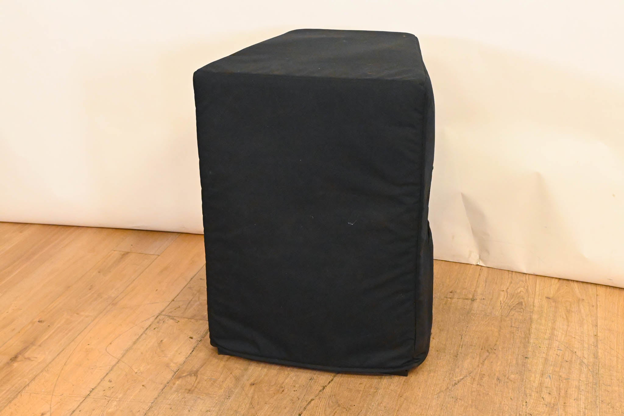 Meyer Sound MSL-2A Self-Powered Reinforcement Loudspeaker