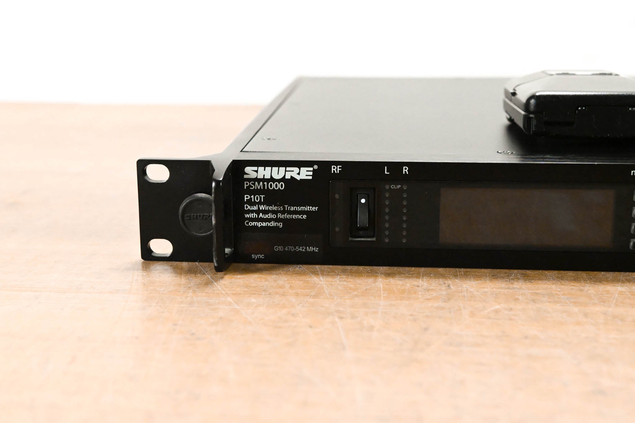 Shure PSM 1000 In-Ear Personal Monitoring System - G10 Band: 470-542 MHz