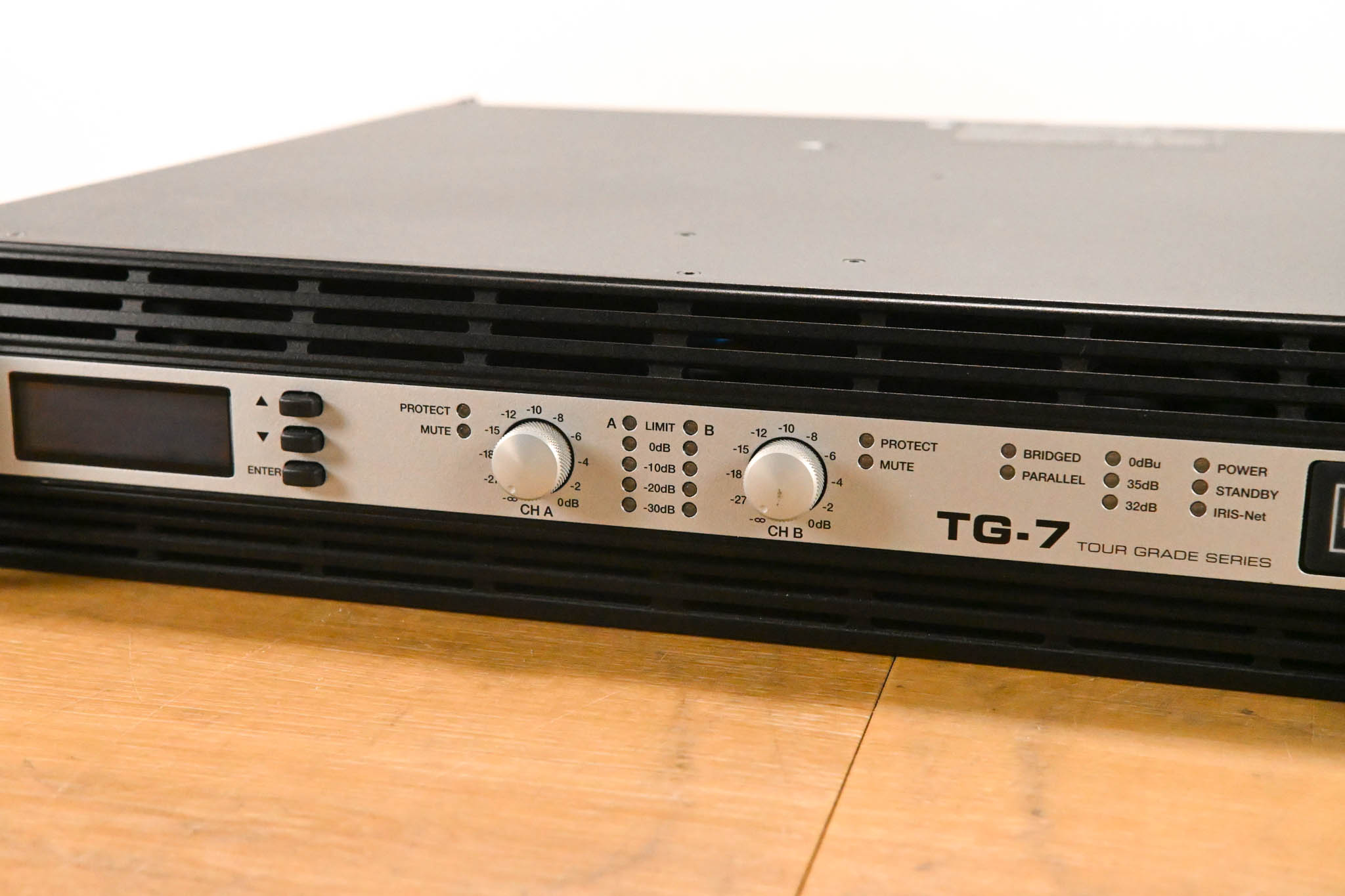 Electro-Voice (EV) TG-7 Tour-Grade Stereo Power Amplifier