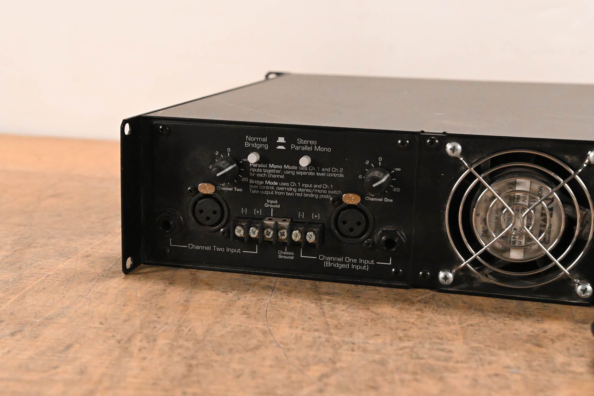 Ashly FTX-1501 FTX Series III Stereo MOSFET Power Amplifier