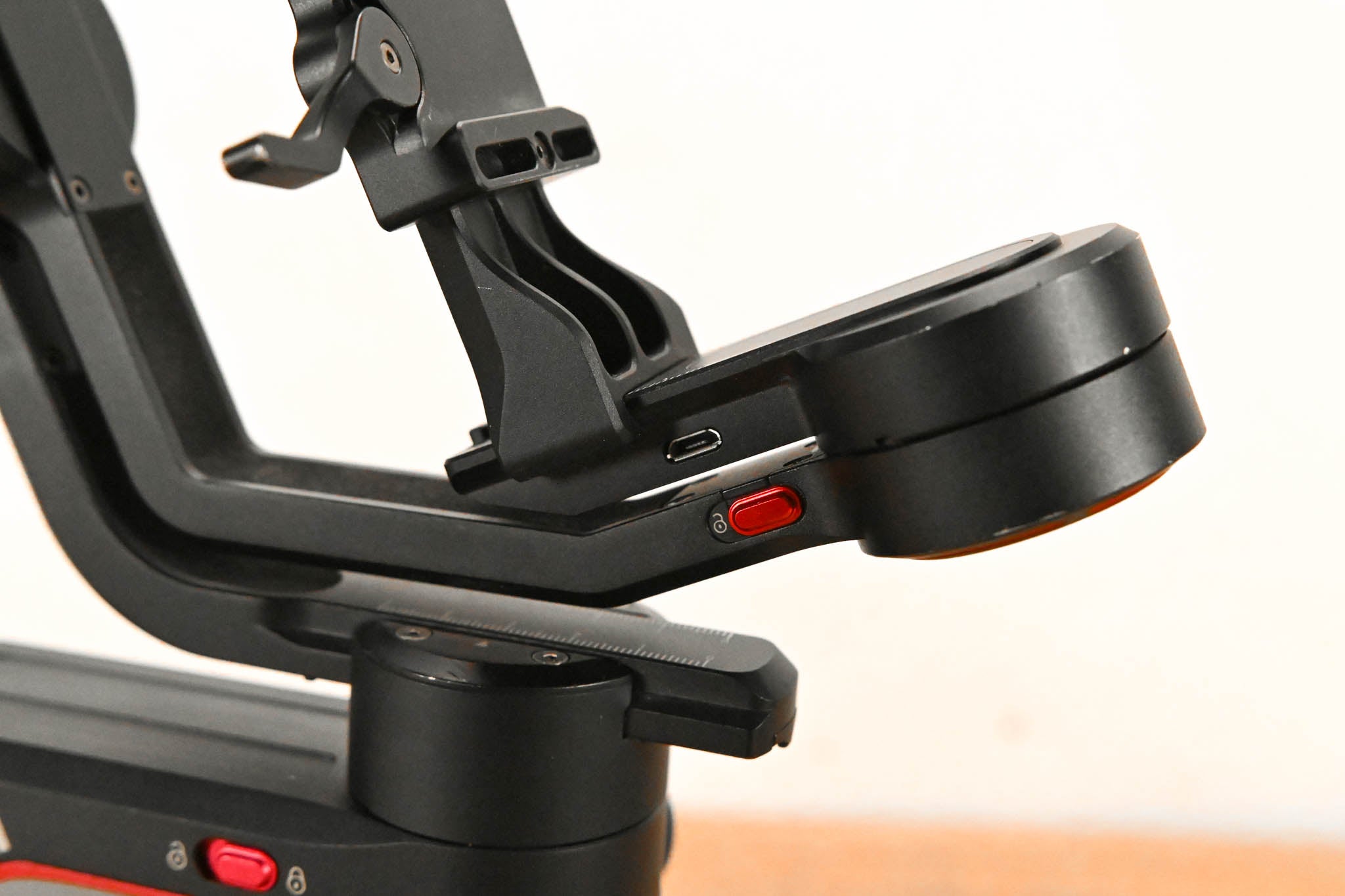Zhiyun Weebill S 3-Axis Gimbal Stabilizer for Mirrorless & DSLR Cameras