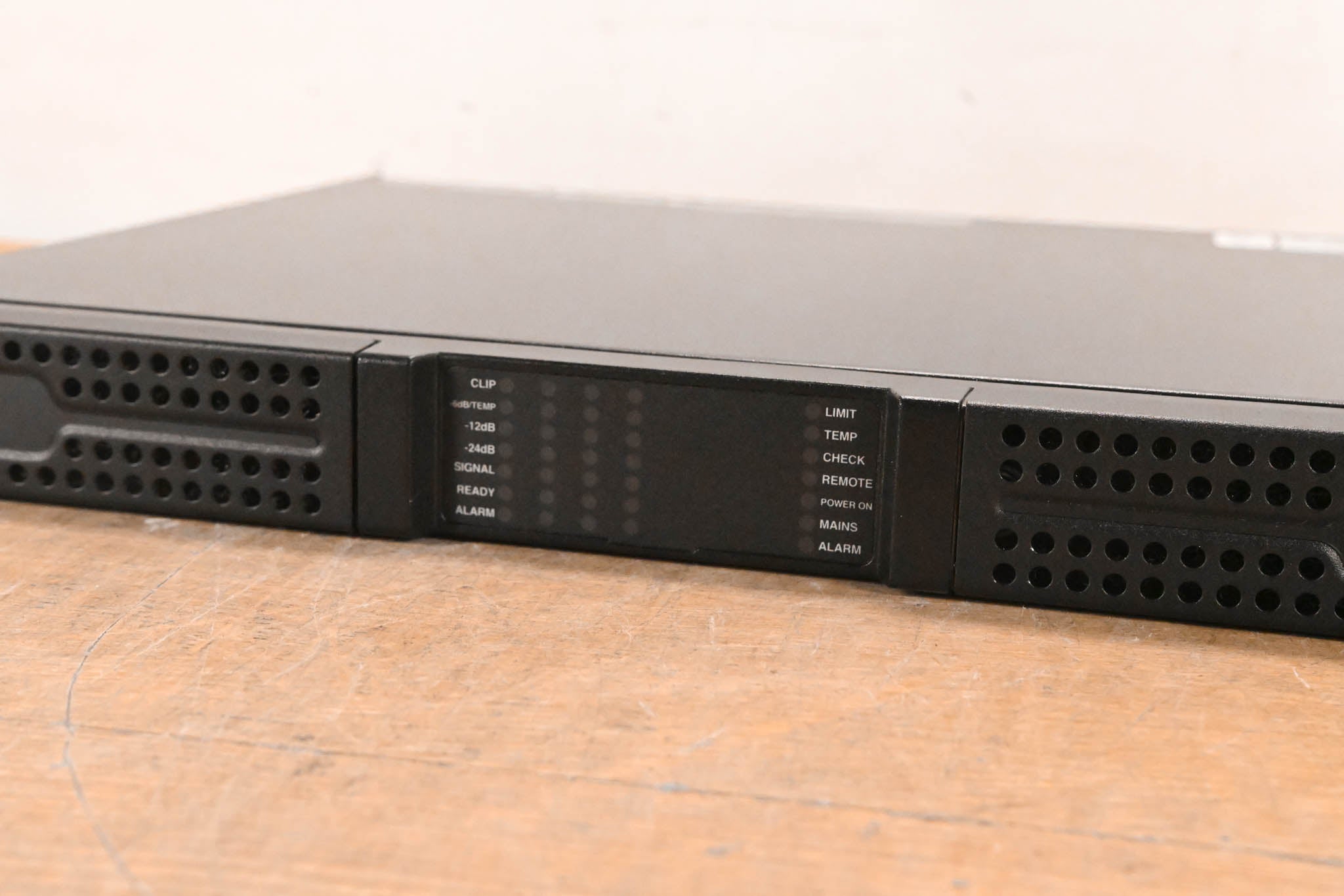 Void Bias Q2 4-Channel DSP Power Amplifier w/ Dante