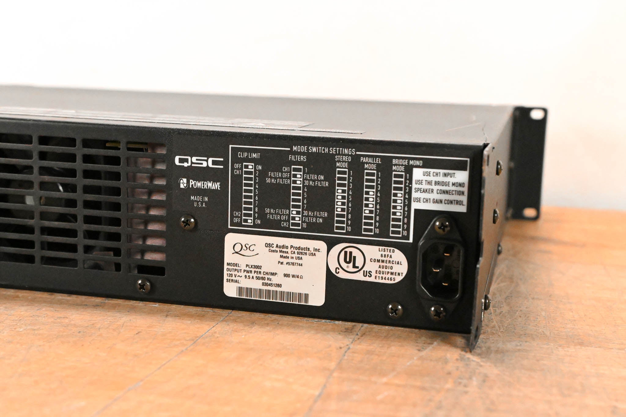 QSC PLX3002 2-Channel Power Amplifier