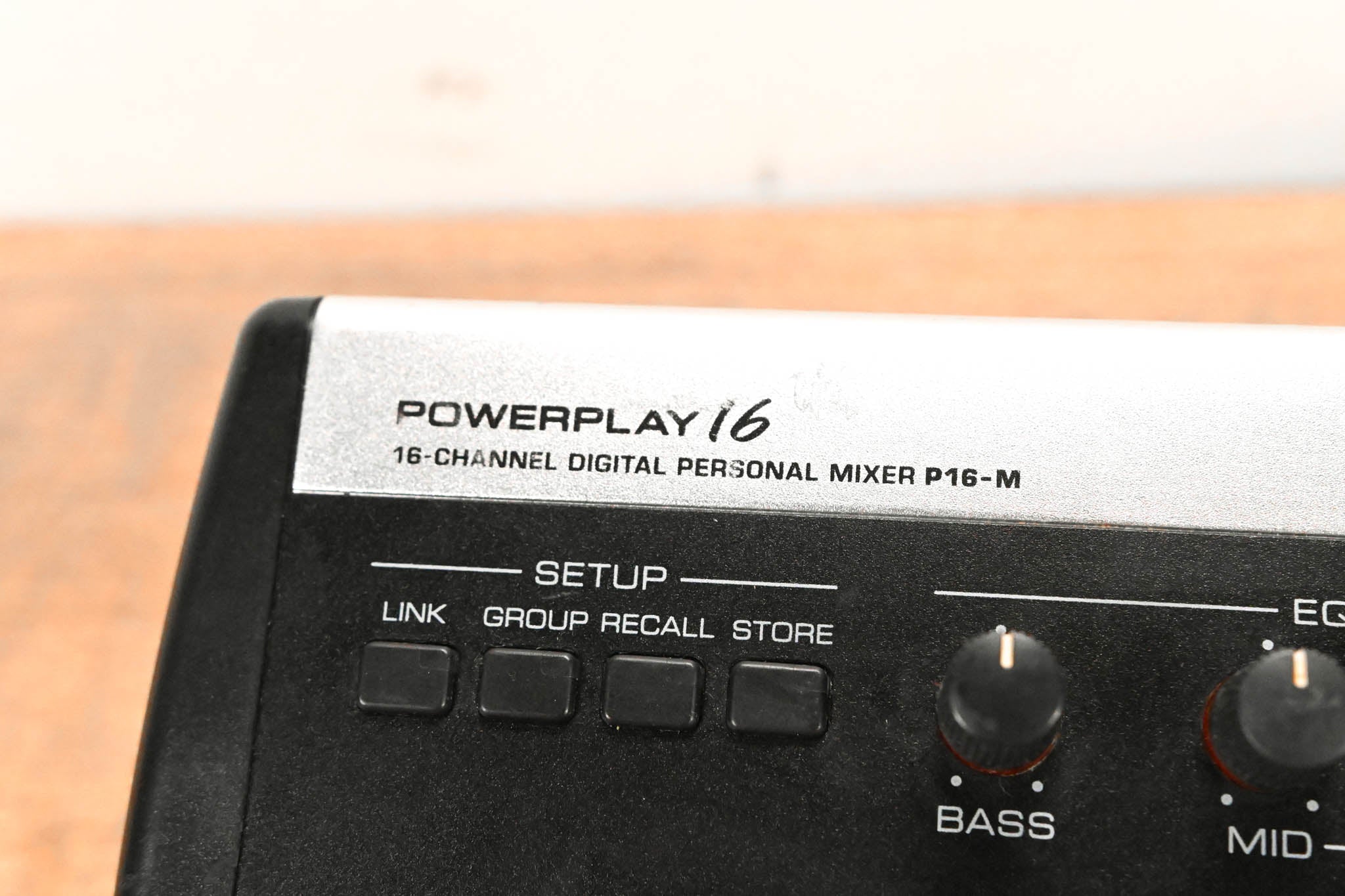 Behringer Powerplay P16-M 16-Channel Digital Personal Mixer