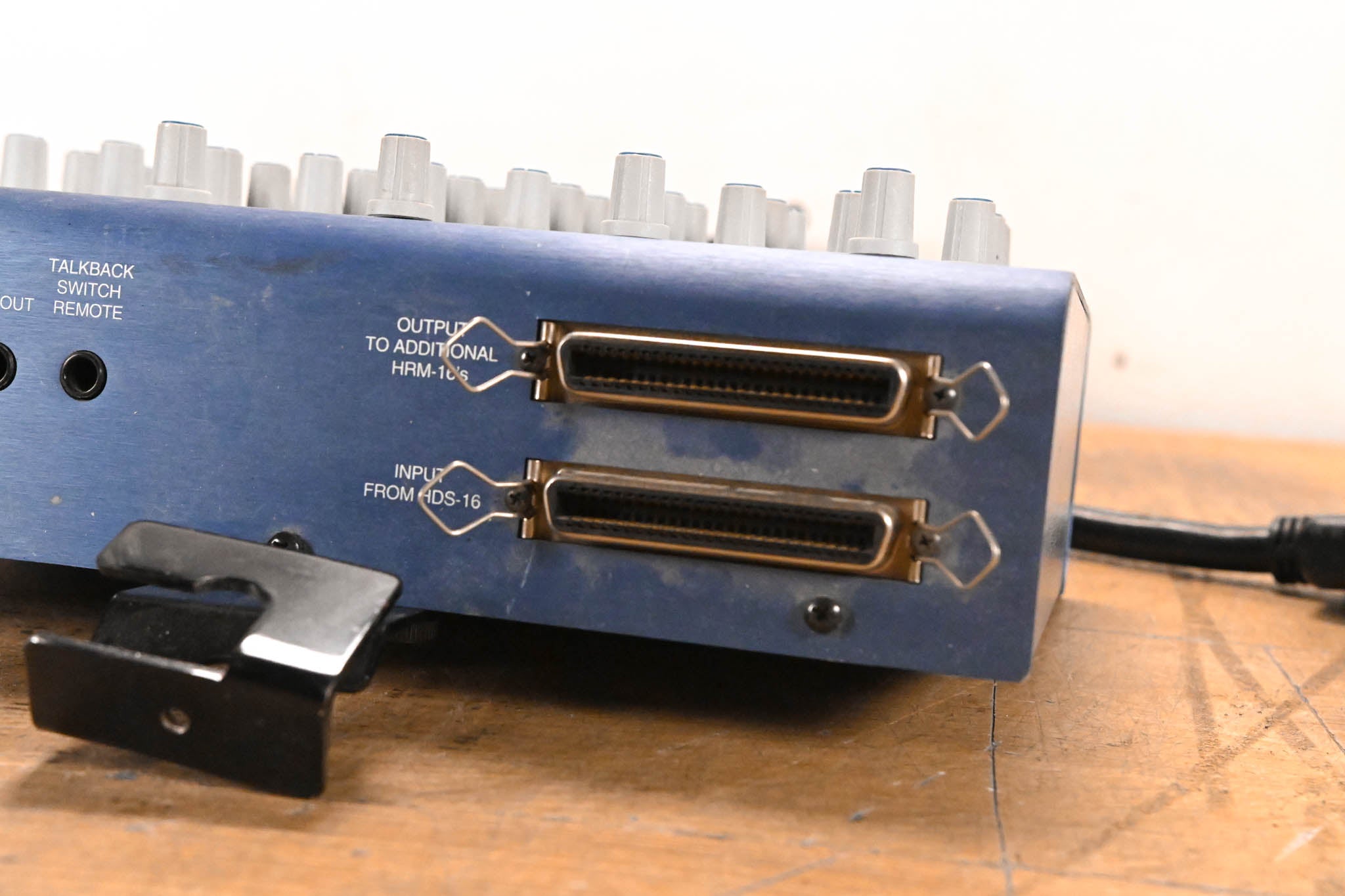 Furman HRM-16 16-Channel Headphone Mixing Station