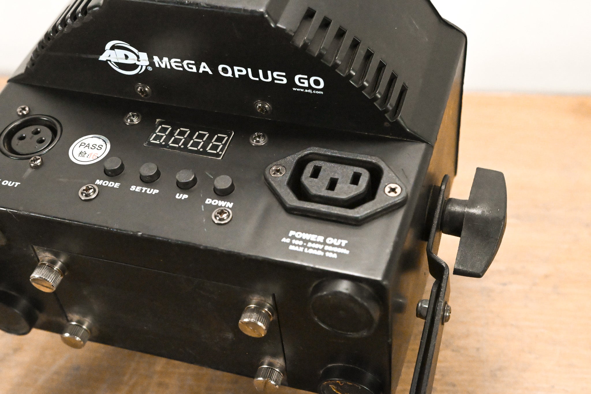 ADJ Mega QPlus Go Battery-Powered RGB+UV LED Par Light
