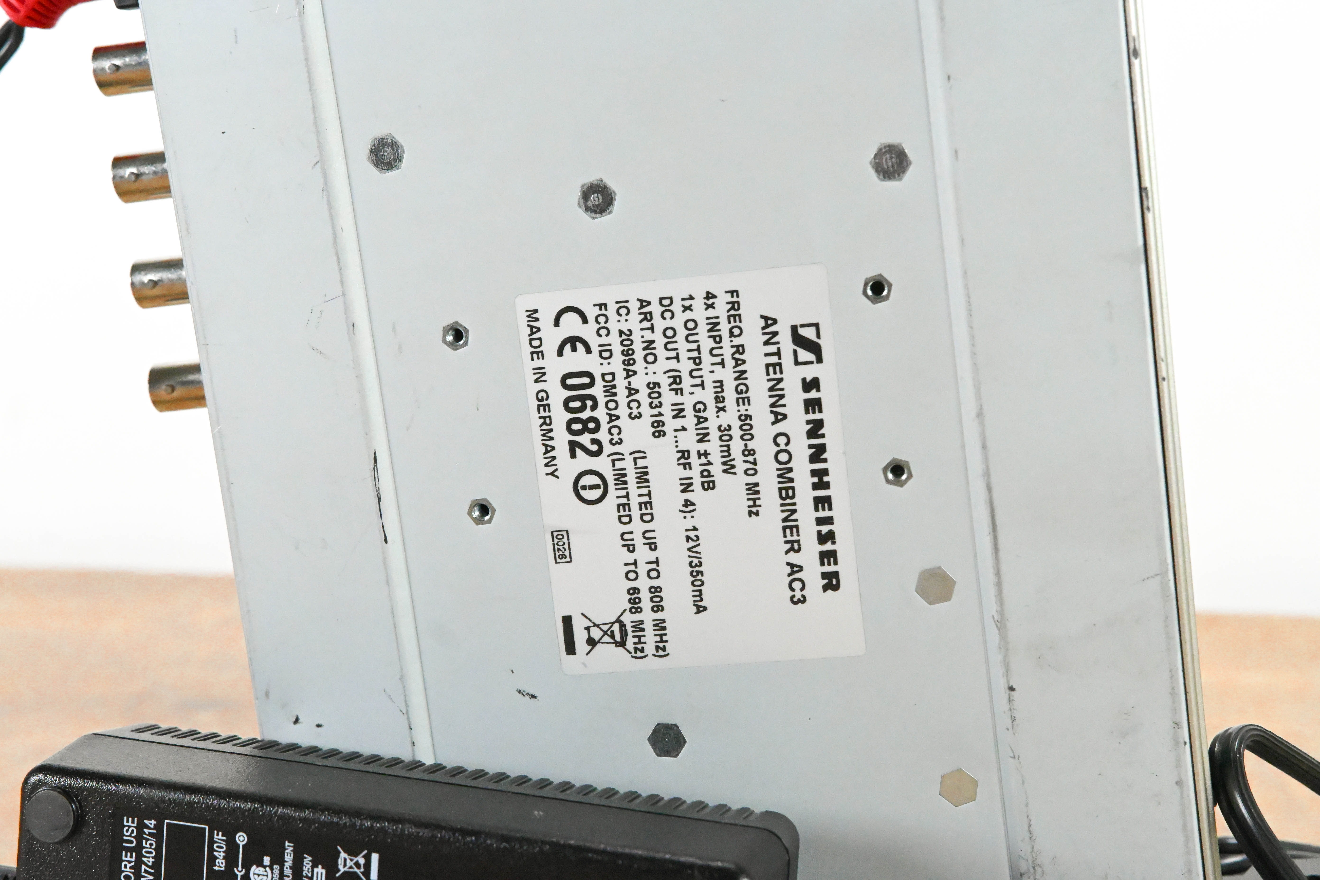 Sennheiser AC3 Antenna Combiner - 500-870 MHz