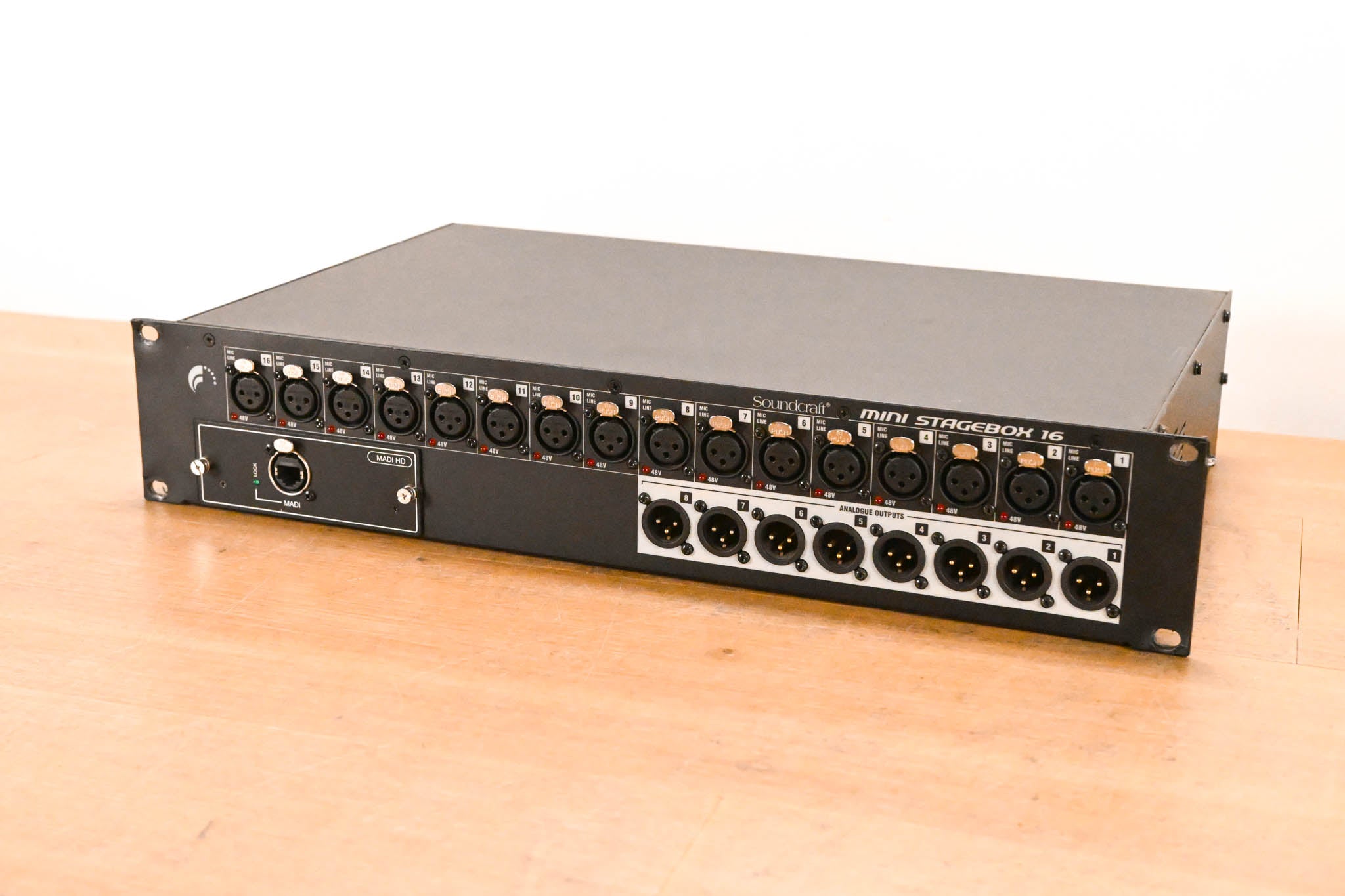 Soundcraft Mini Stagebox 16 Cat 5 16-CH Digital Stagebox with MADI Card