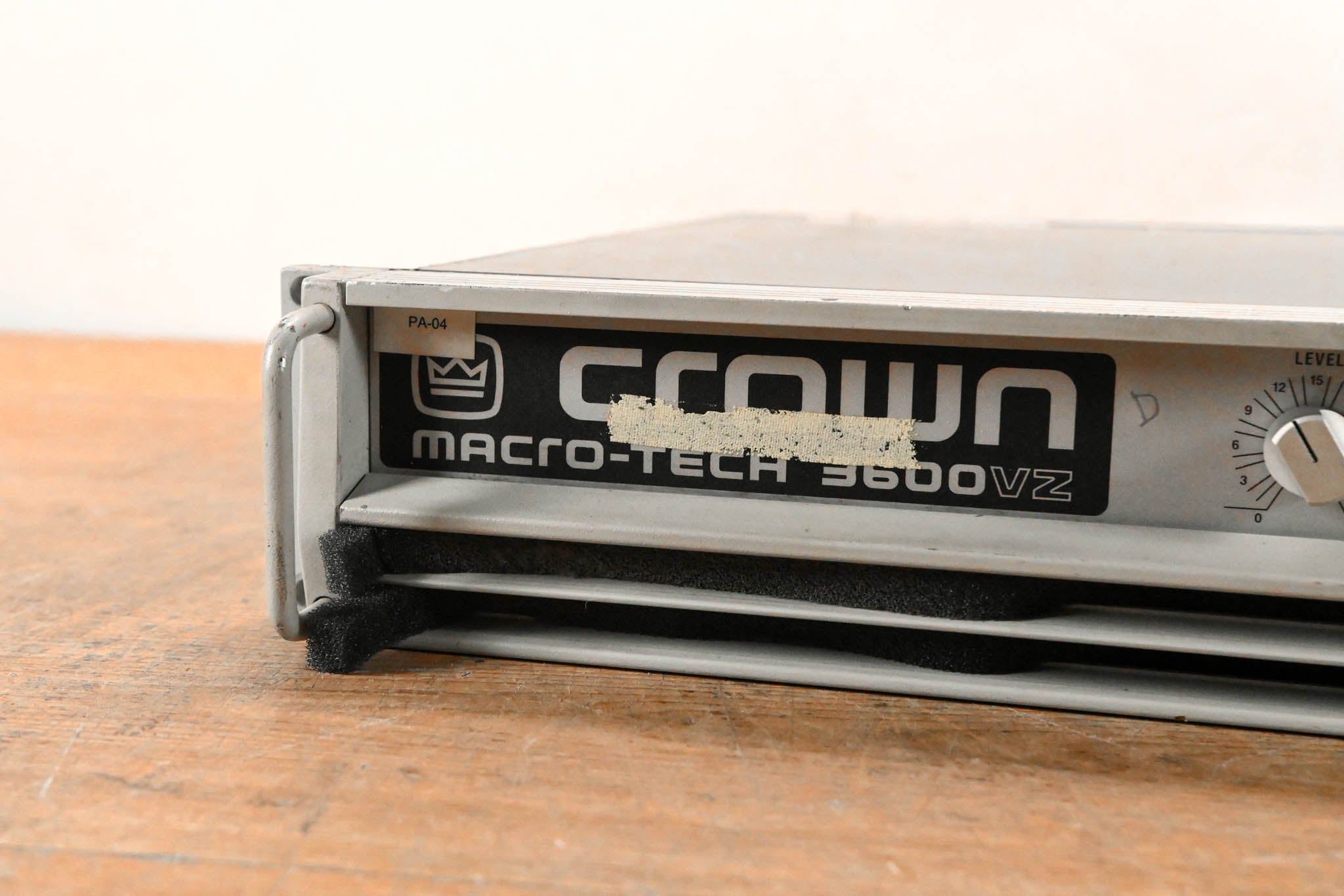 Crown Macro-Tech 3600VZ 2-Channel Power Amplifier