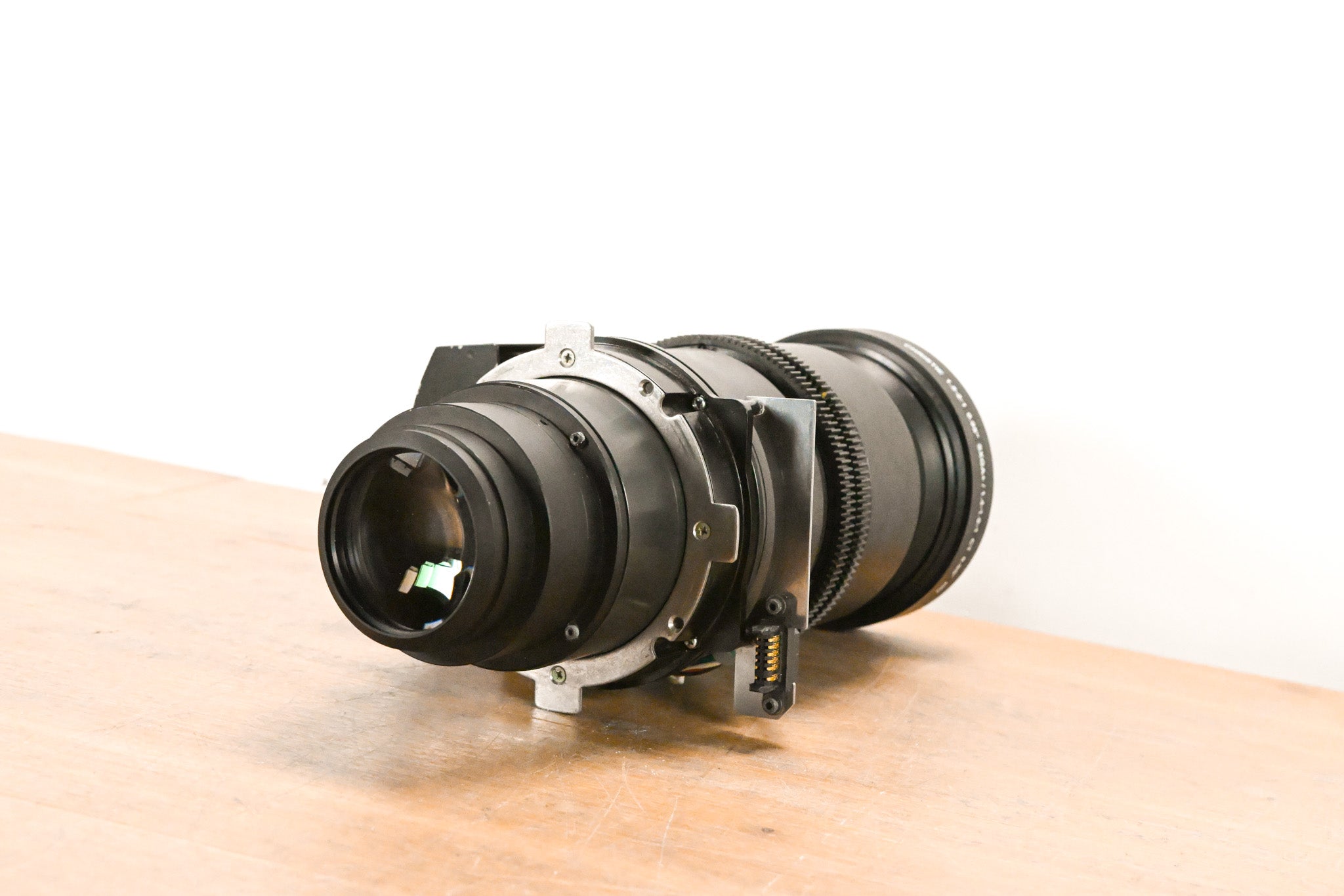 Christie 1.5-2:1 0.95" SXGA+ / 1.4-1.8:1 CT 0.95" HD Projector Zoom Lens