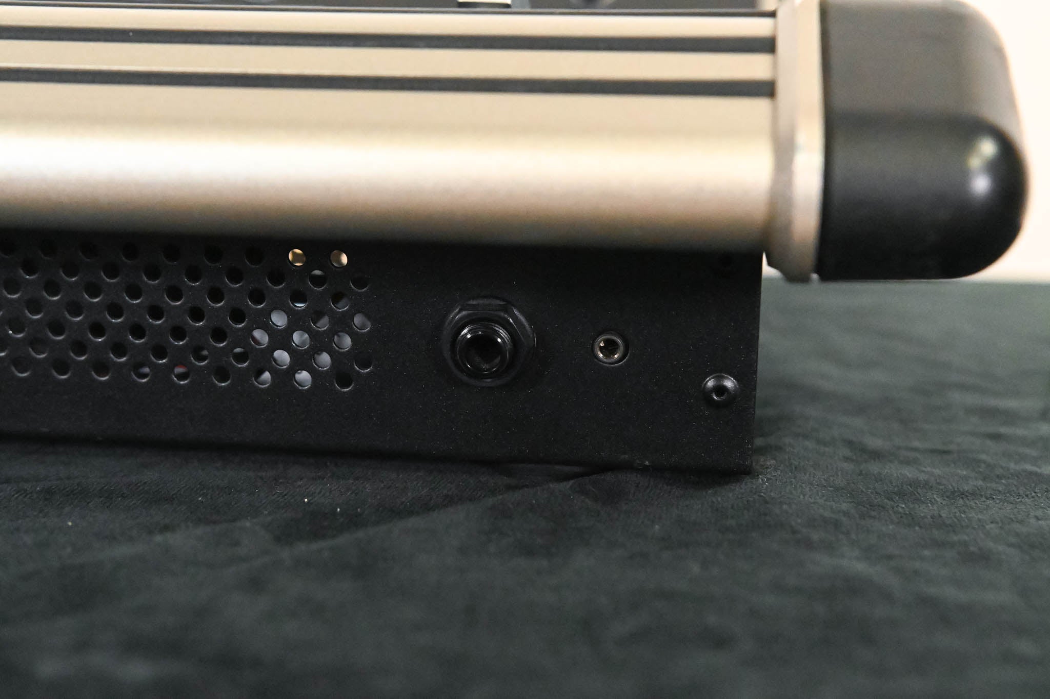 DiGiCo S21 48-Channel Digital Audio Mixing Console