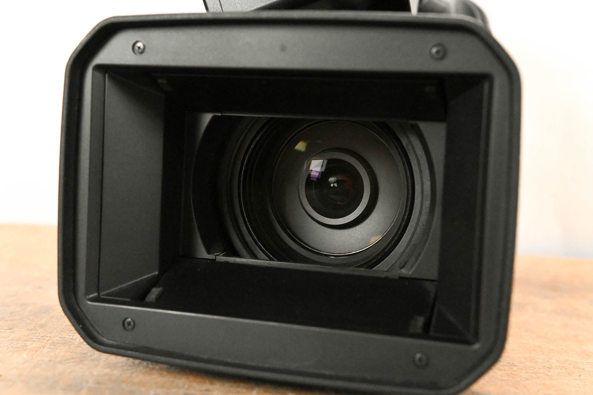 Sony HVR-Z5U Professional 1/3" 3-CMOS HDV Camcorder