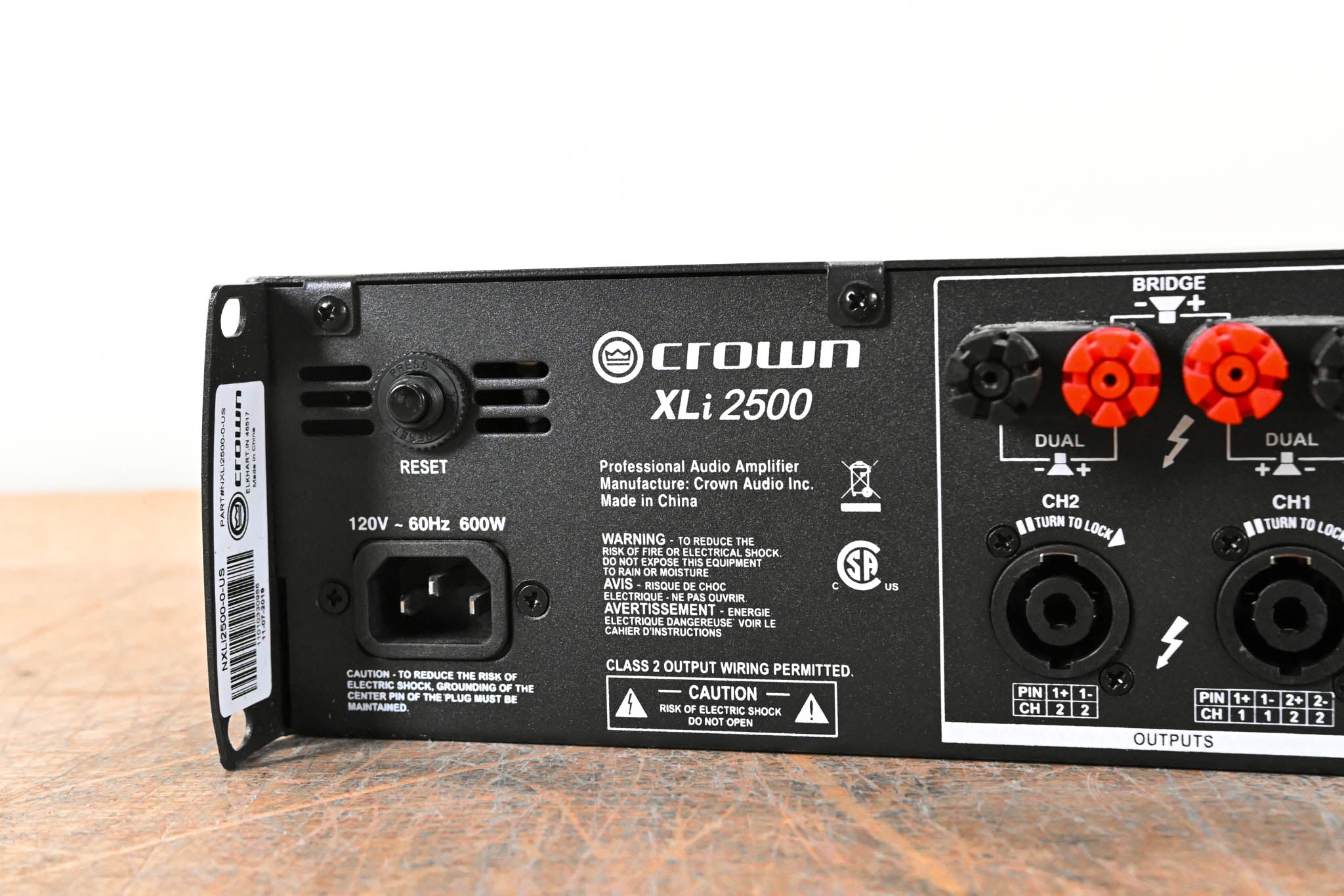 Crown XLi 2500 Two-channel, 750W @ 4 Ohms Power Amplifier